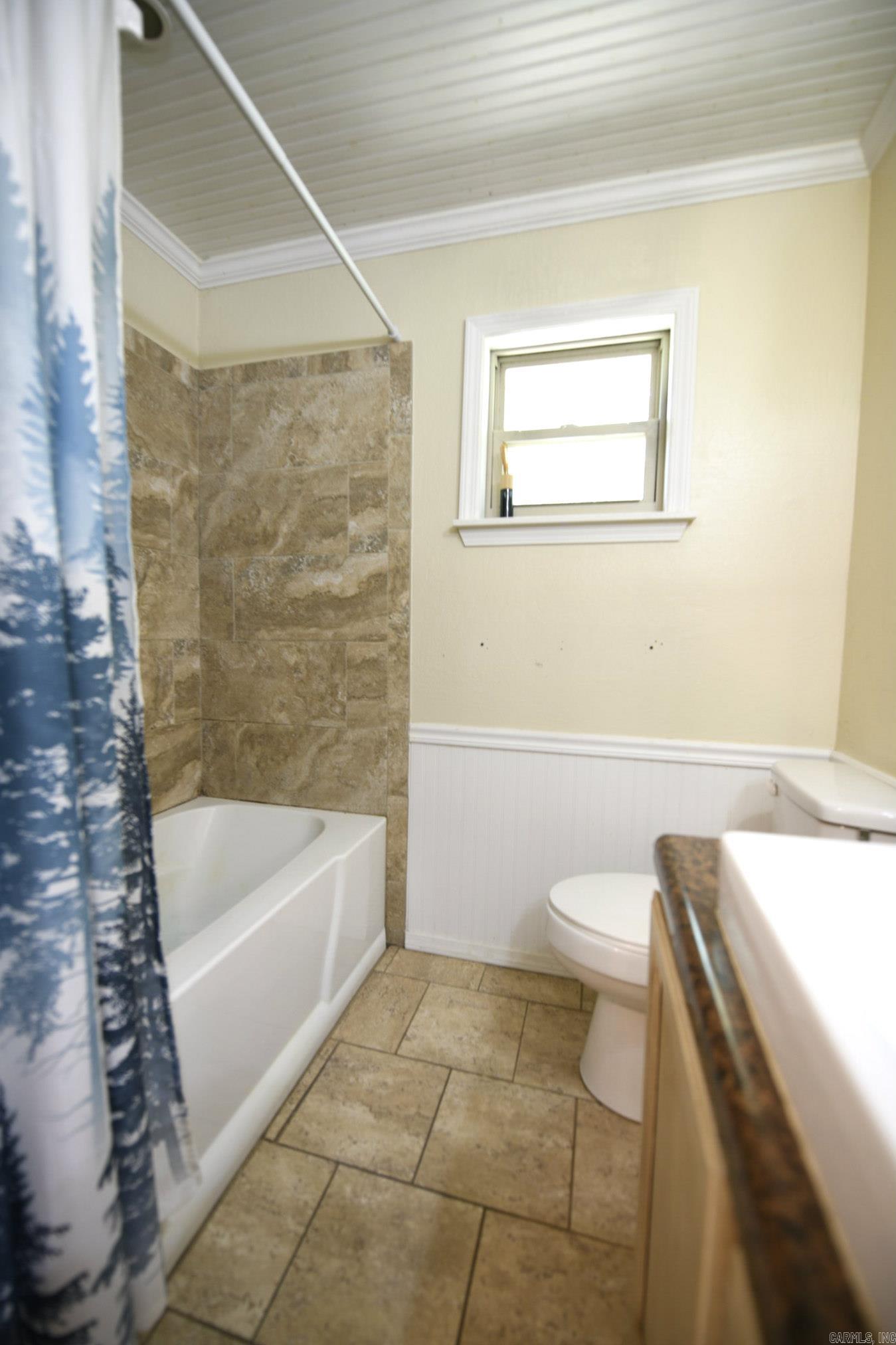 212 Polk Road 88 Mena, AR 71953