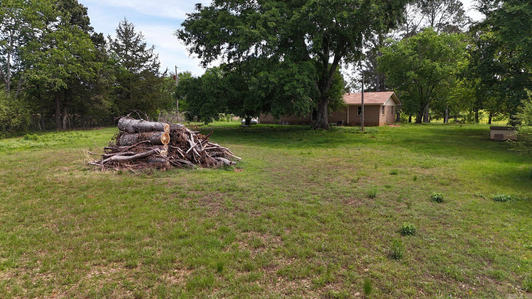 212 Polk Road 88 Mena, AR 71953