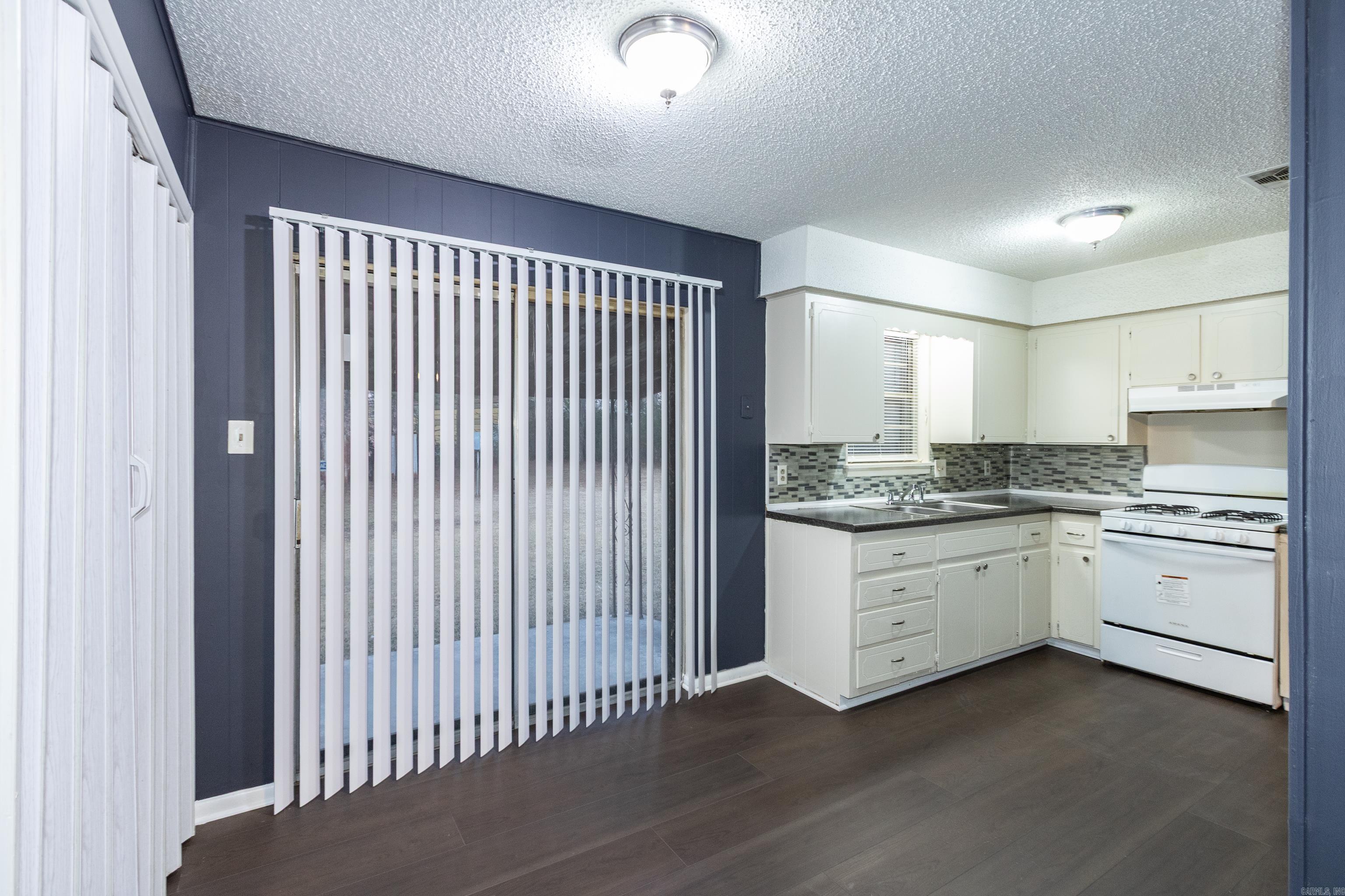 4624 Manchester  Little Rock, AR