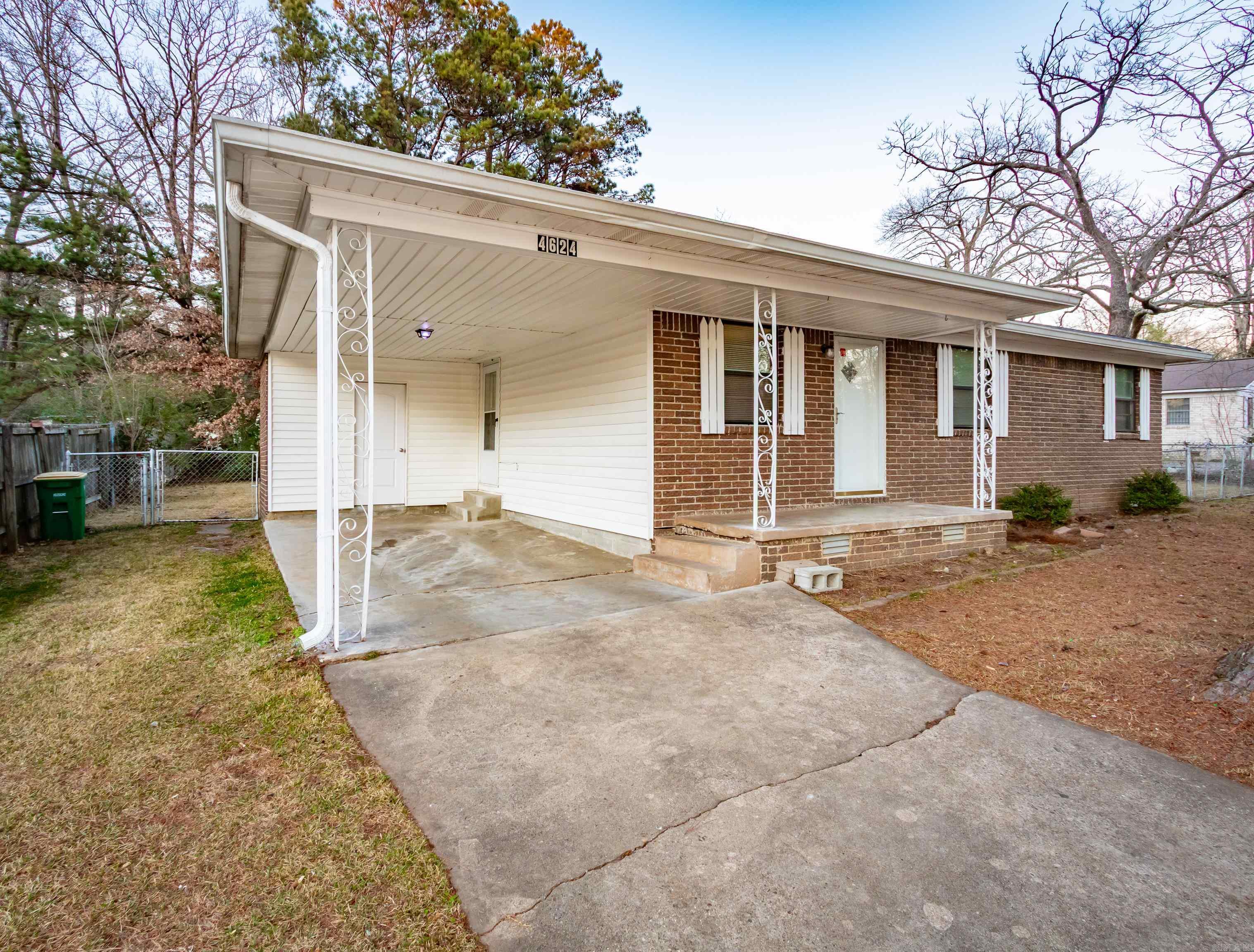 4624 Manchester  Little Rock, AR