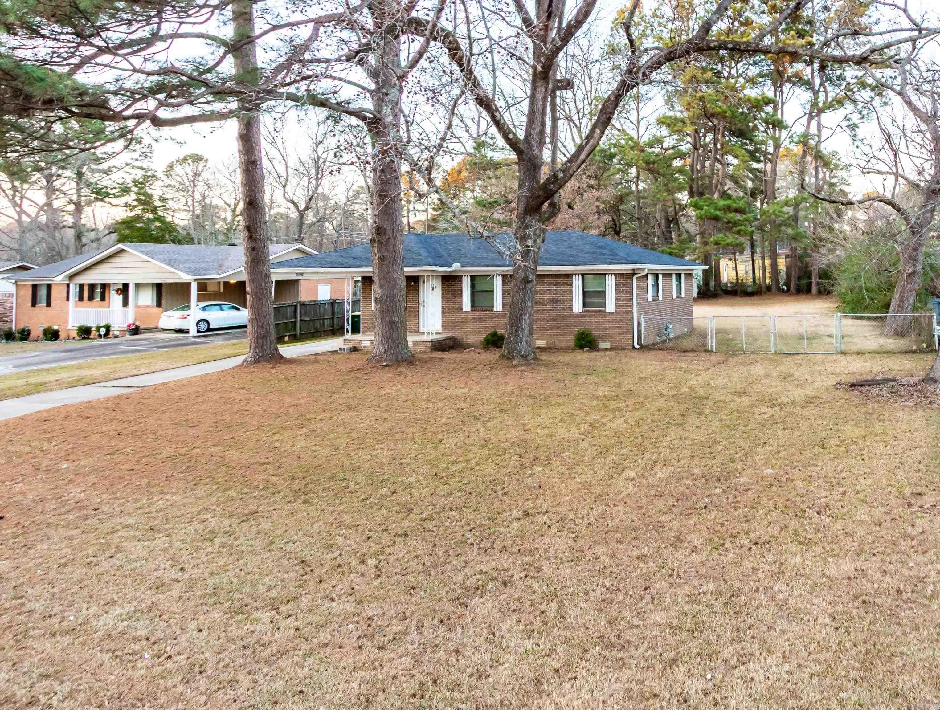 4624 Manchester  Little Rock, AR