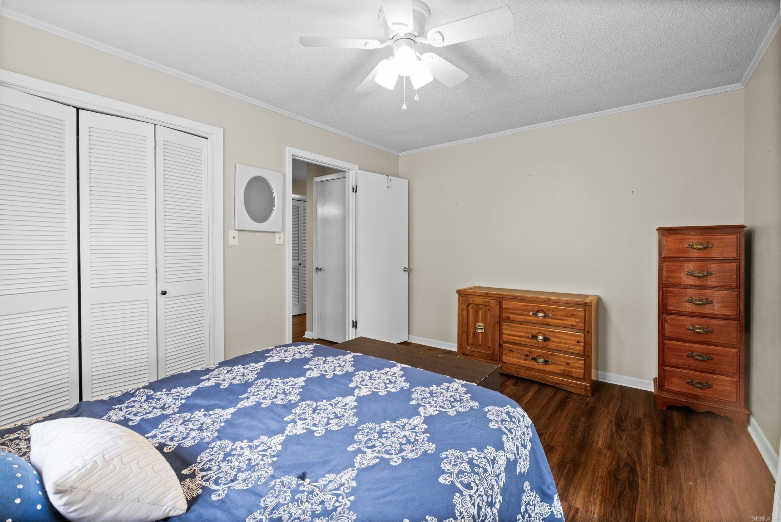 1903 W Arch  Searcy, AR