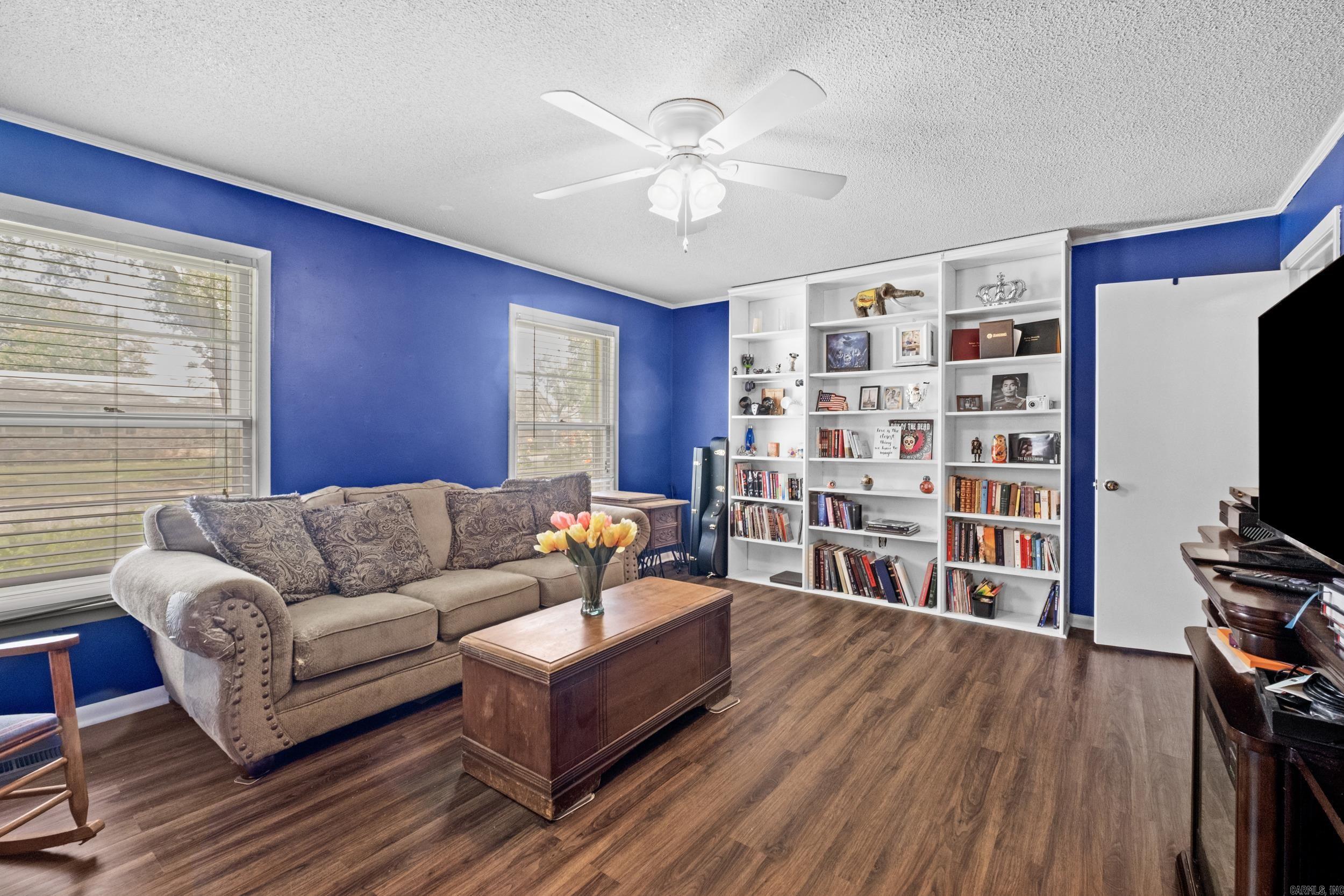 1903 W Arch  Searcy, AR