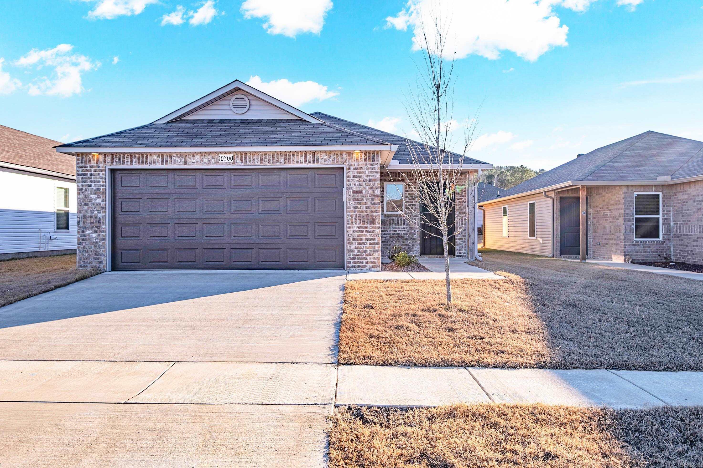 10300 Debbie Lane North Little Rock, AR 72113