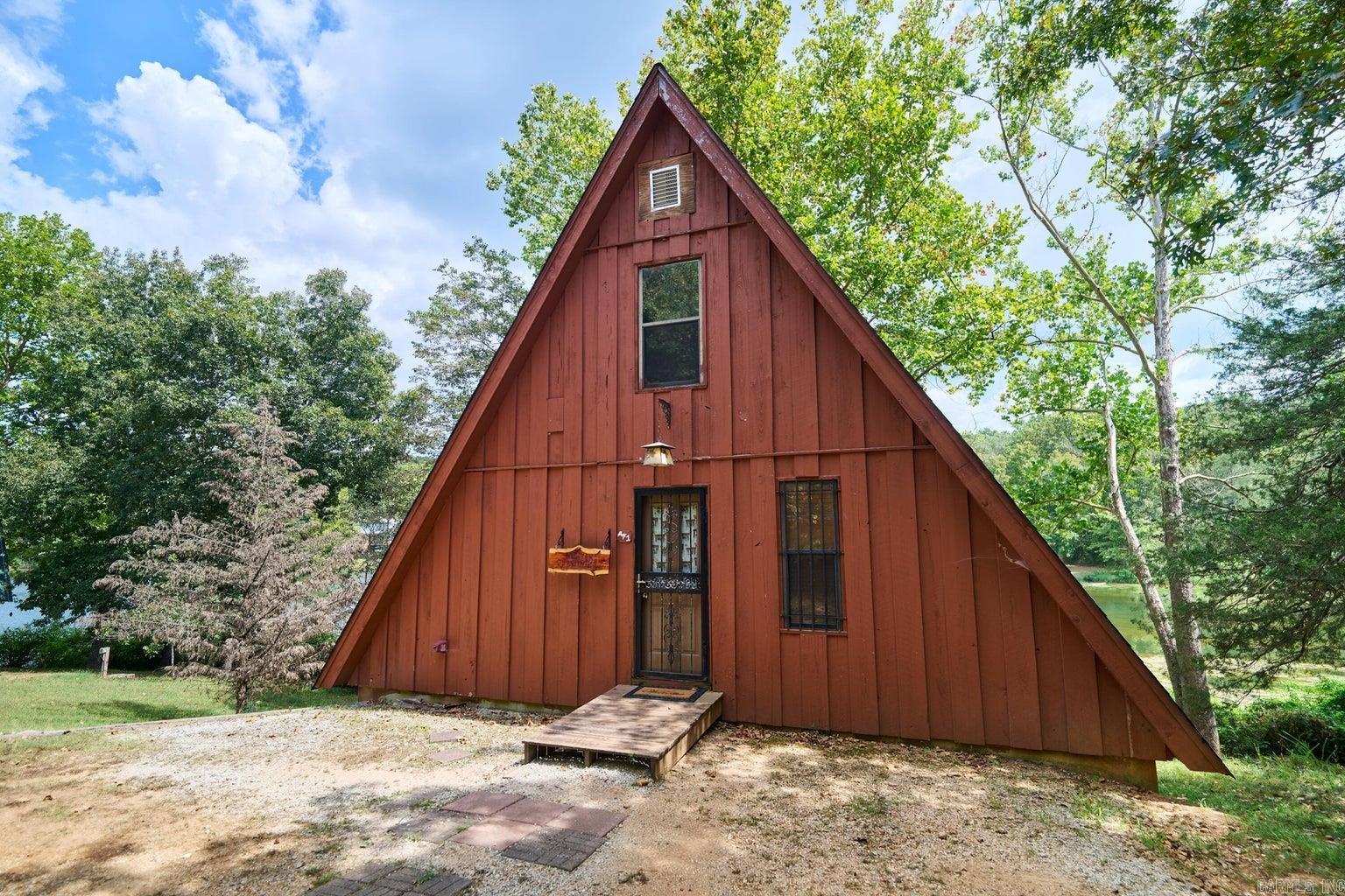 1 Kiawnie Circle  Hardy, AR