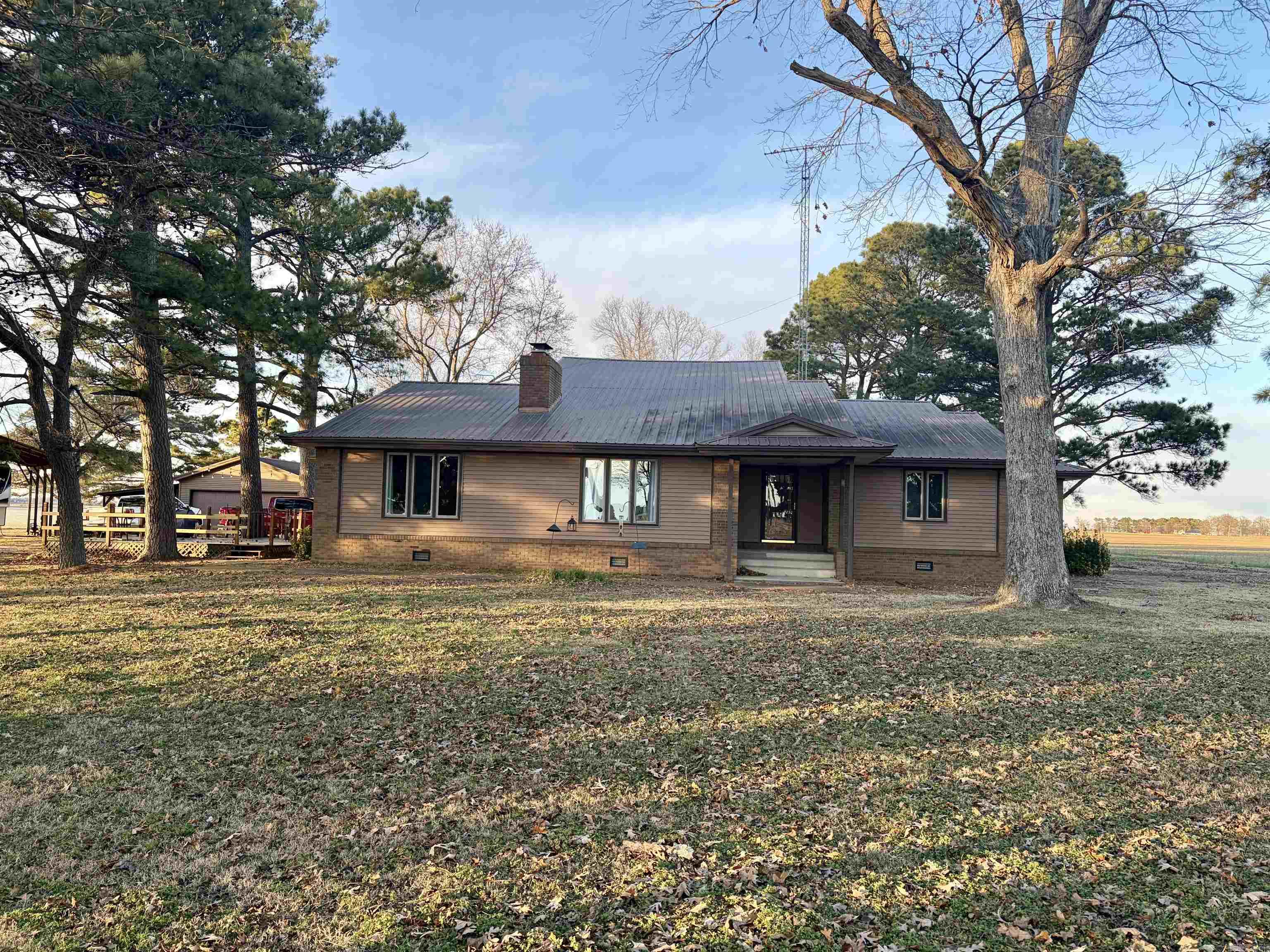 100 CR 1240 Hickory Ridge, AR 72347