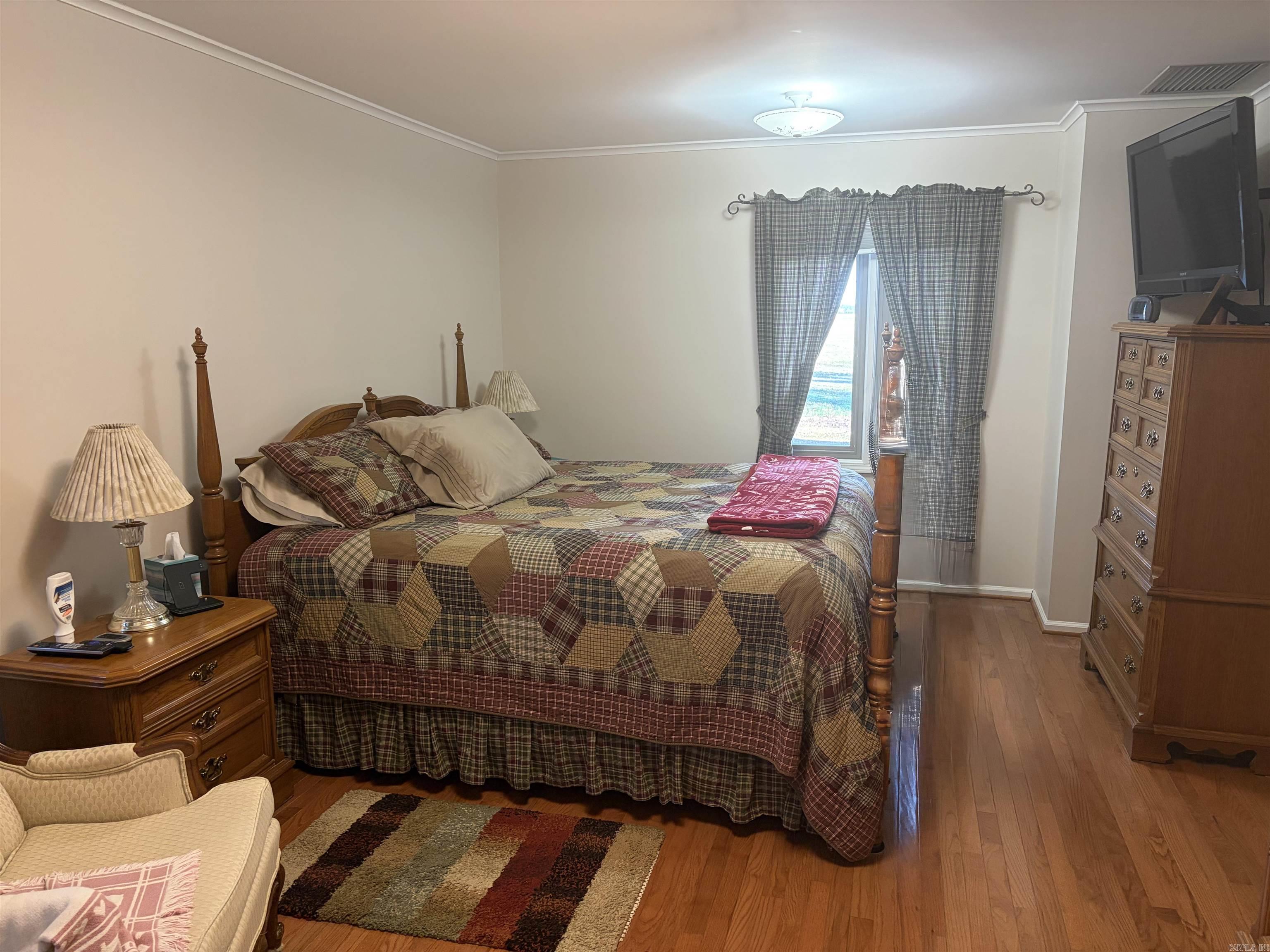 100 CR 1240 Hickory Ridge, AR 72347