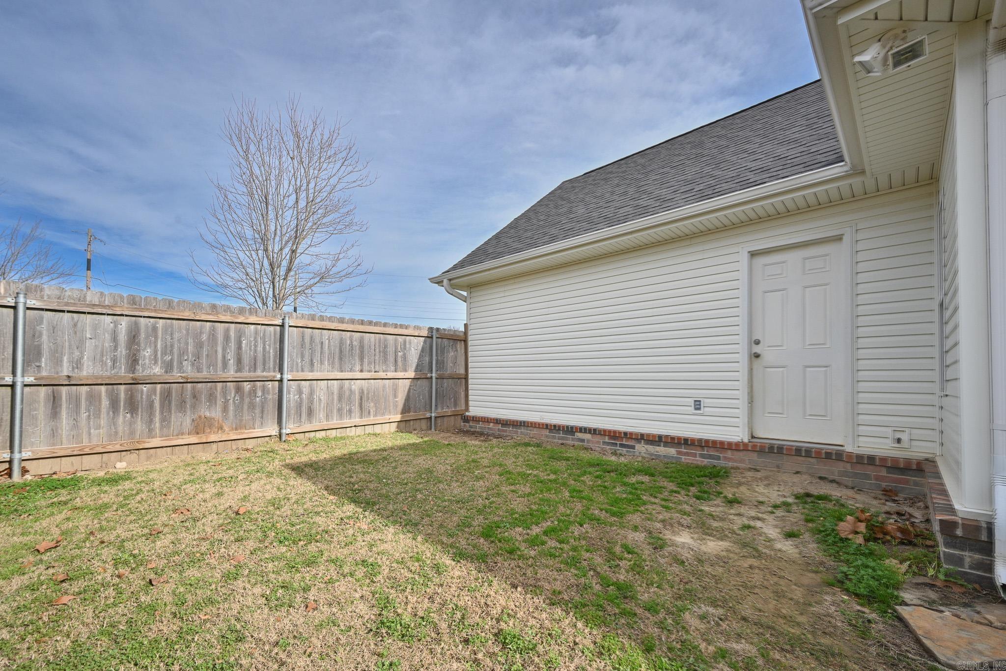 301 11Th St Street Mena, AR 71953