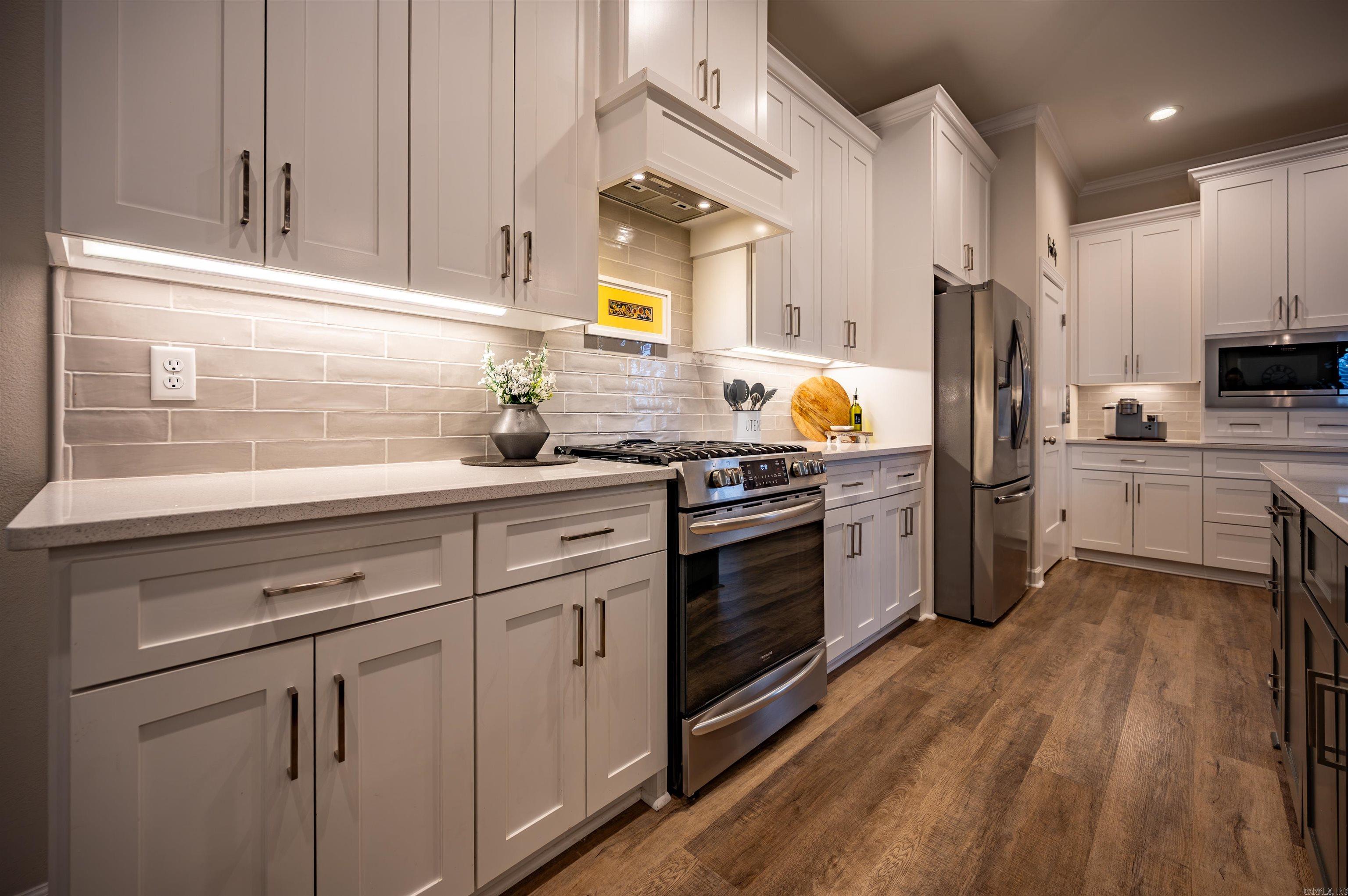 861 Oak Forest Circle Sherwood, AR 72120