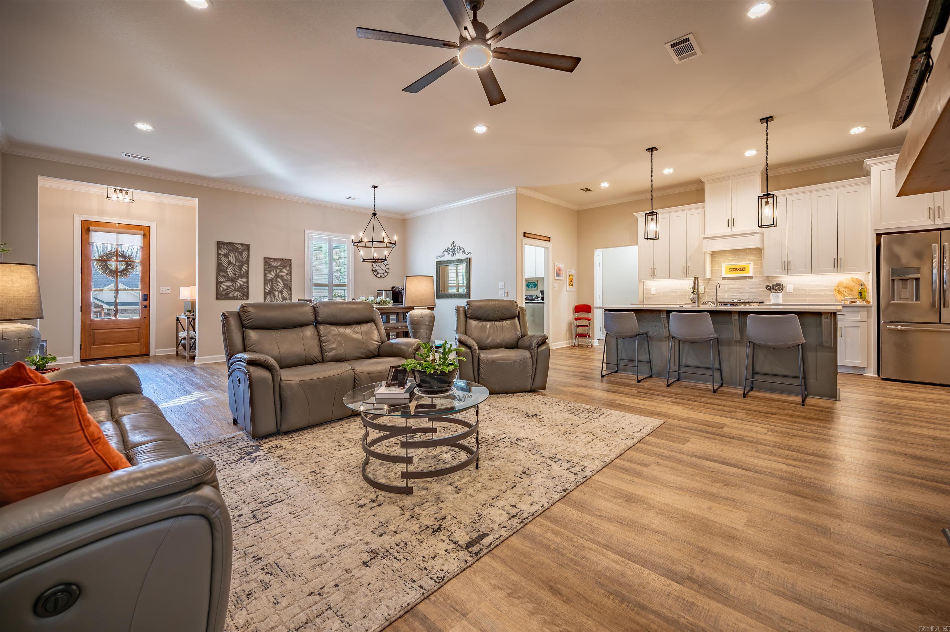 861 Oak Forest Circle Sherwood, AR 72120