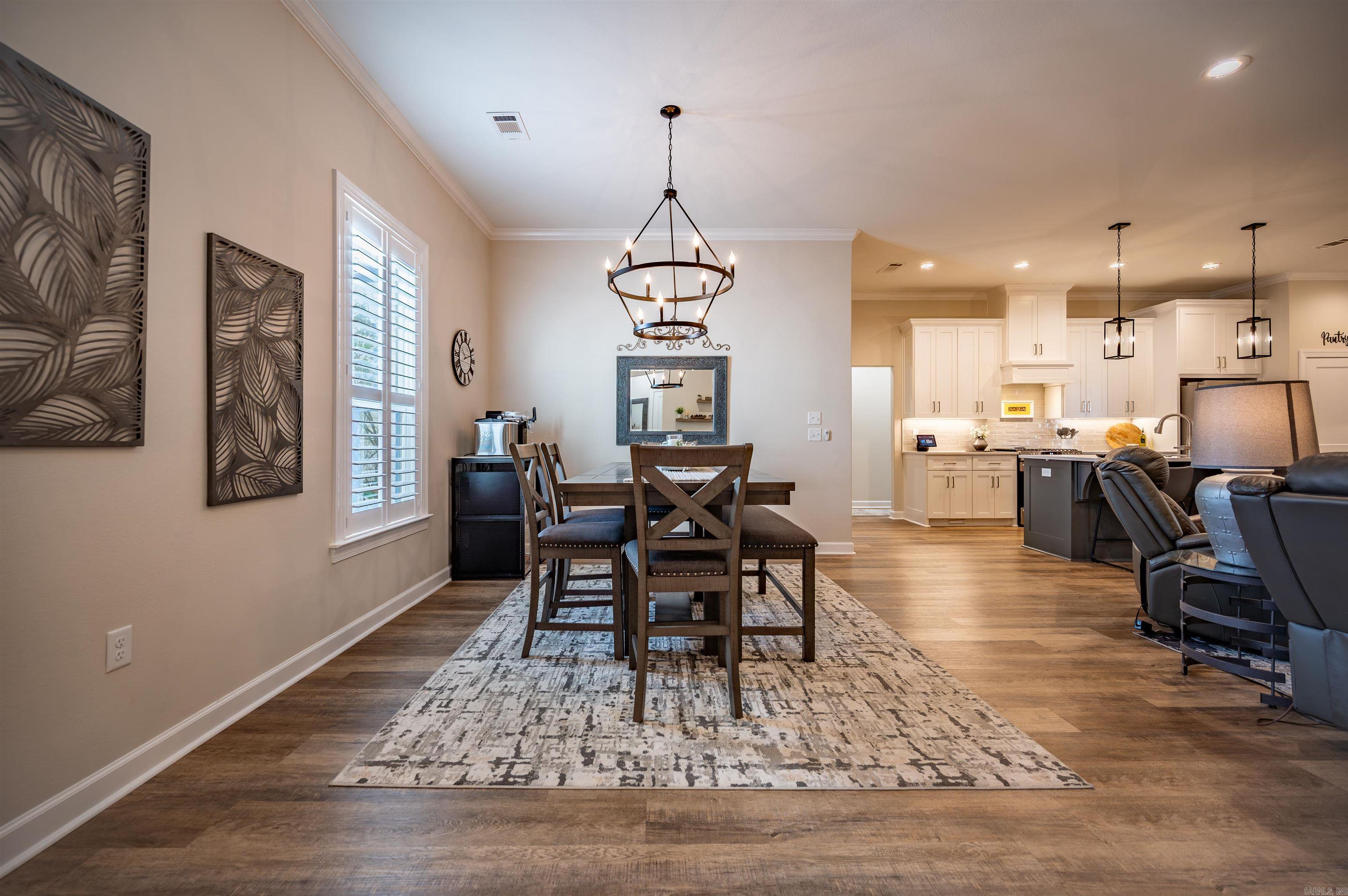 861 Oak Forest Circle Sherwood, AR 72120