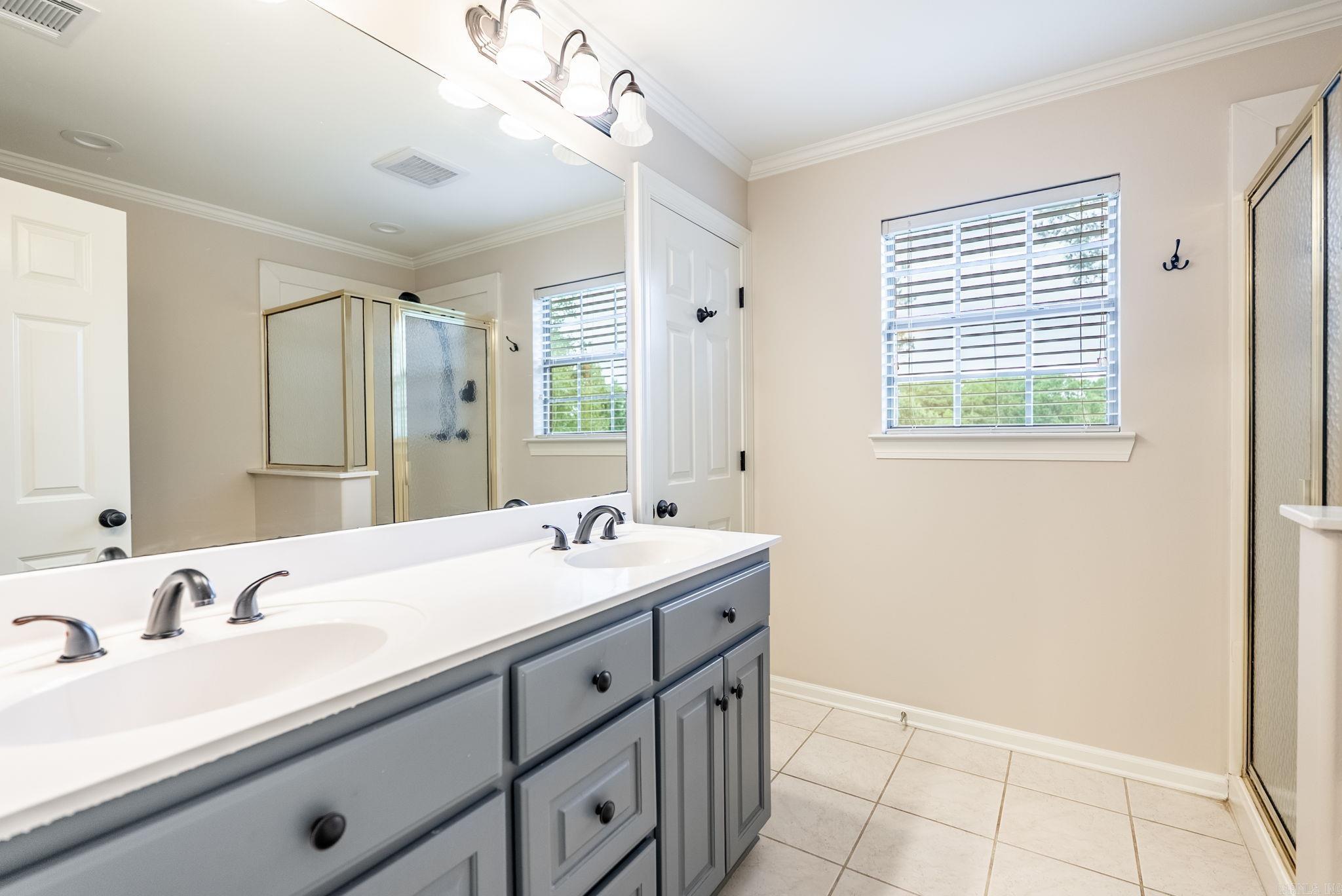 106 Charleston Lane Little Rock, AR 72223