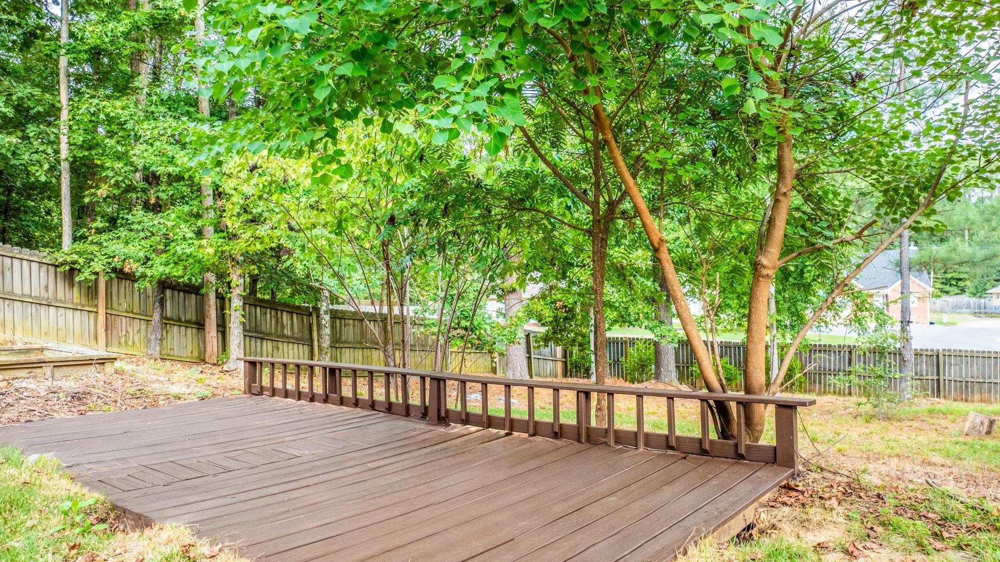 106 Charleston Lane Little Rock, AR 72223