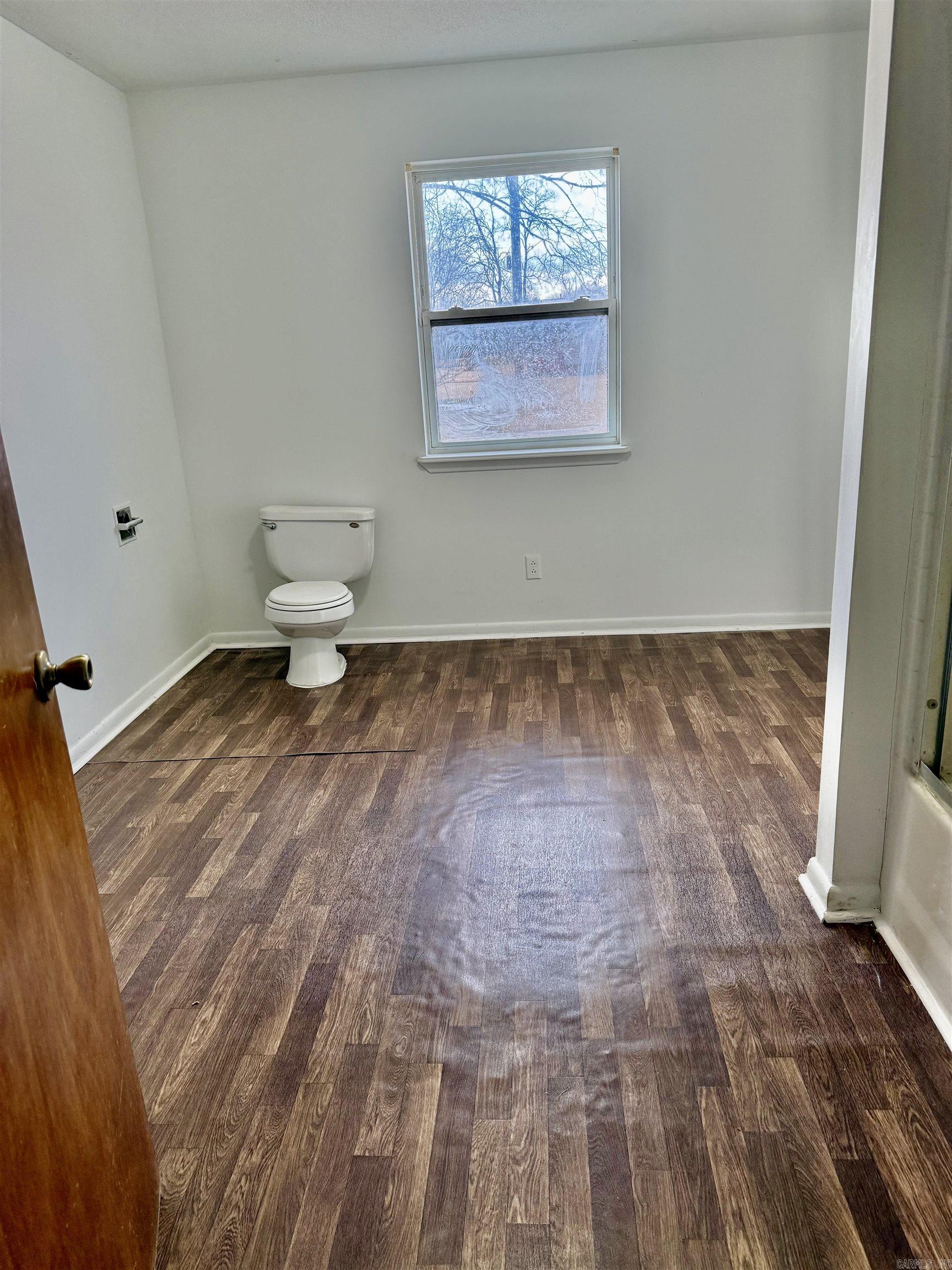 5 Swallow  Sherwood, AR