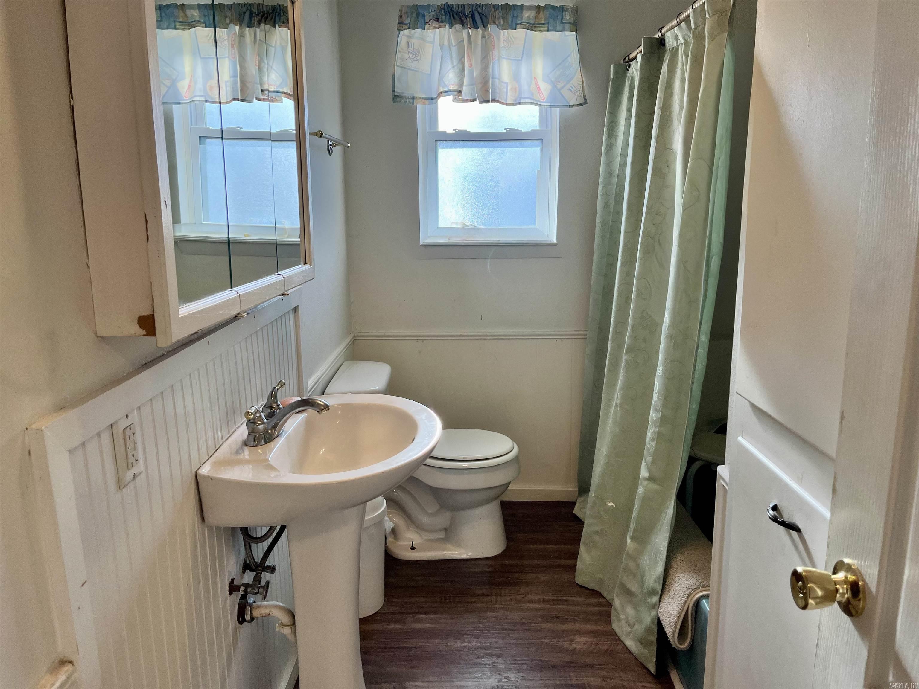 243 Elmwood  Hot Springs, AR