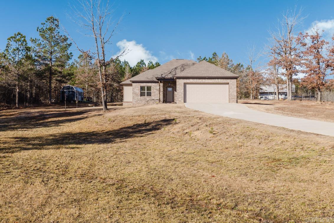 454 Mackenzie Sheridan, AR 72150