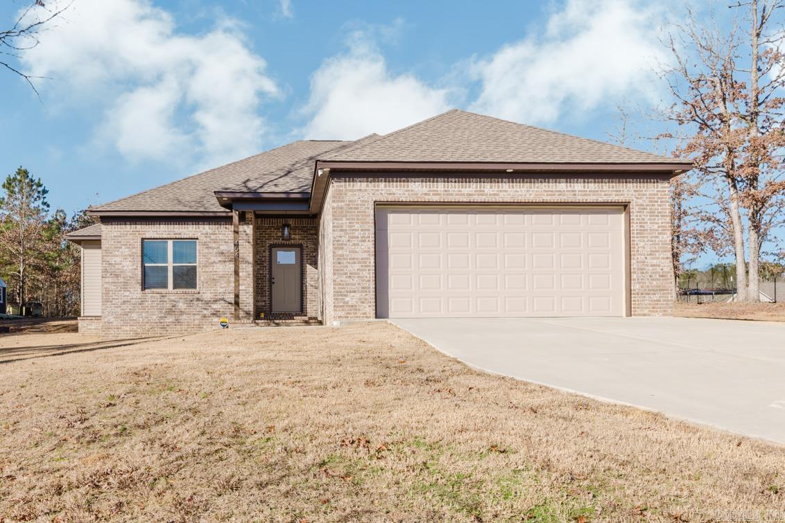 454 Mackenzie Sheridan, AR 72150