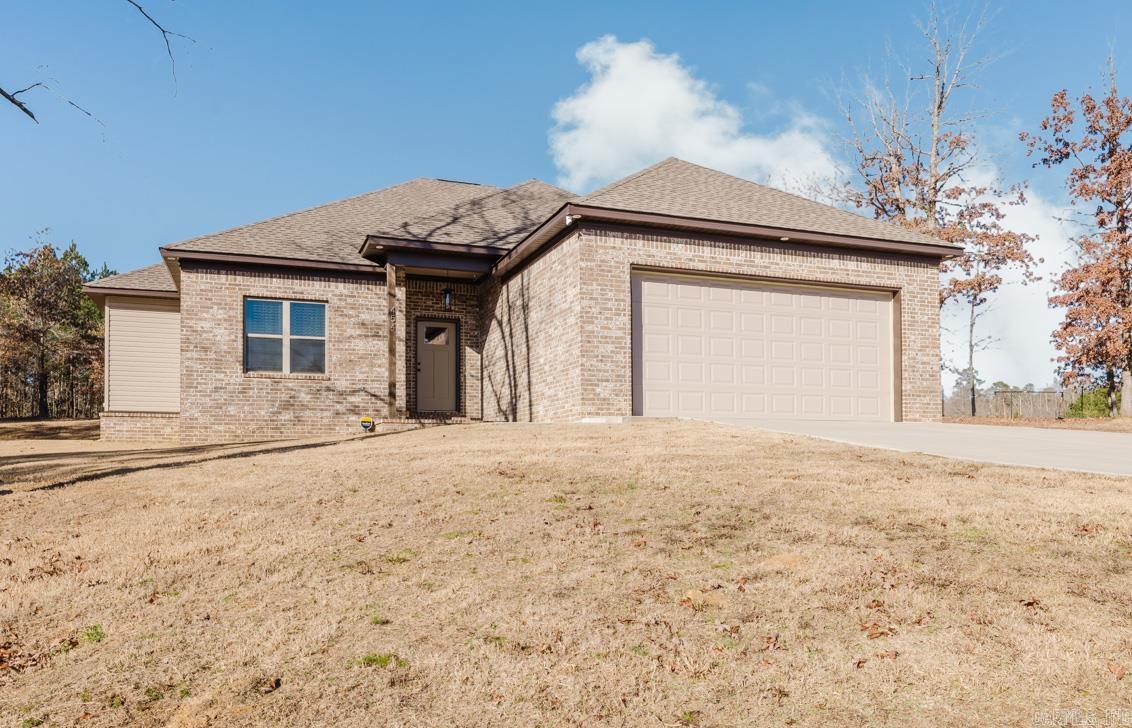 454 Mackenzie Sheridan, AR 72150
