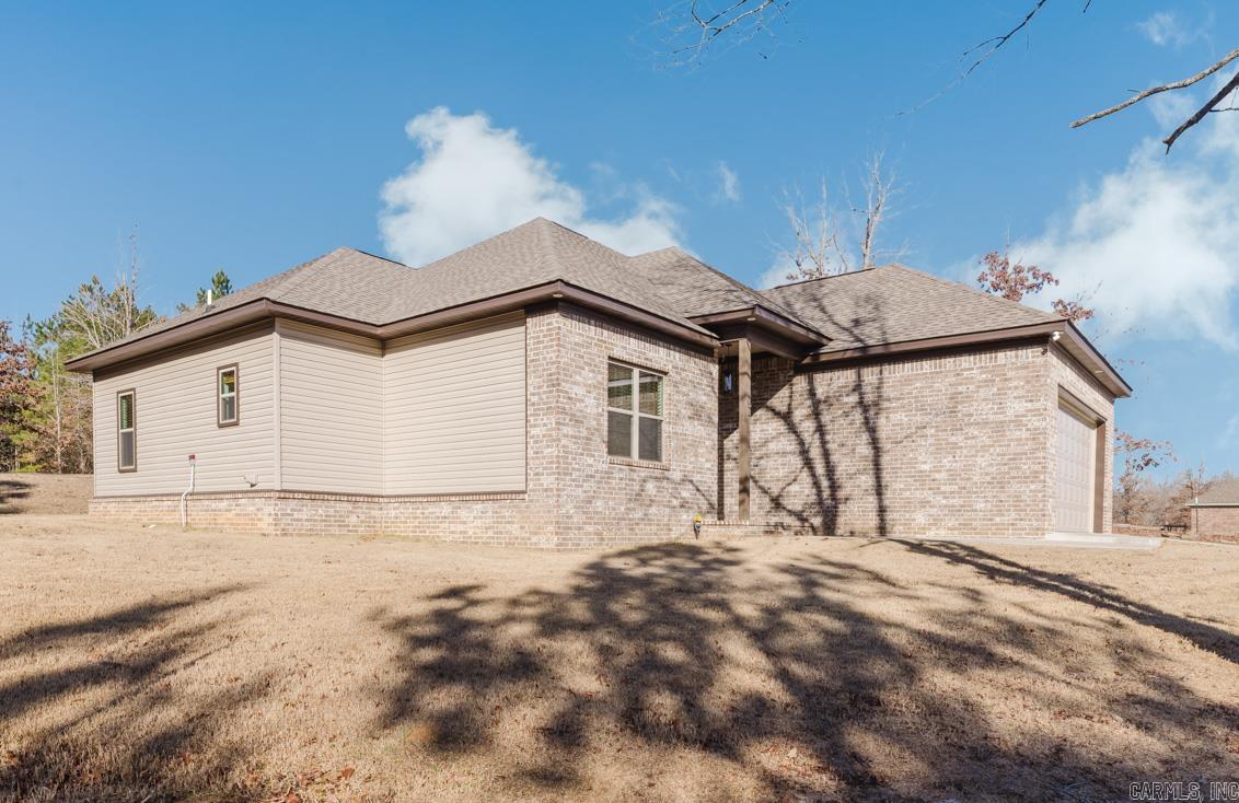 454 Mackenzie Sheridan, AR 72150