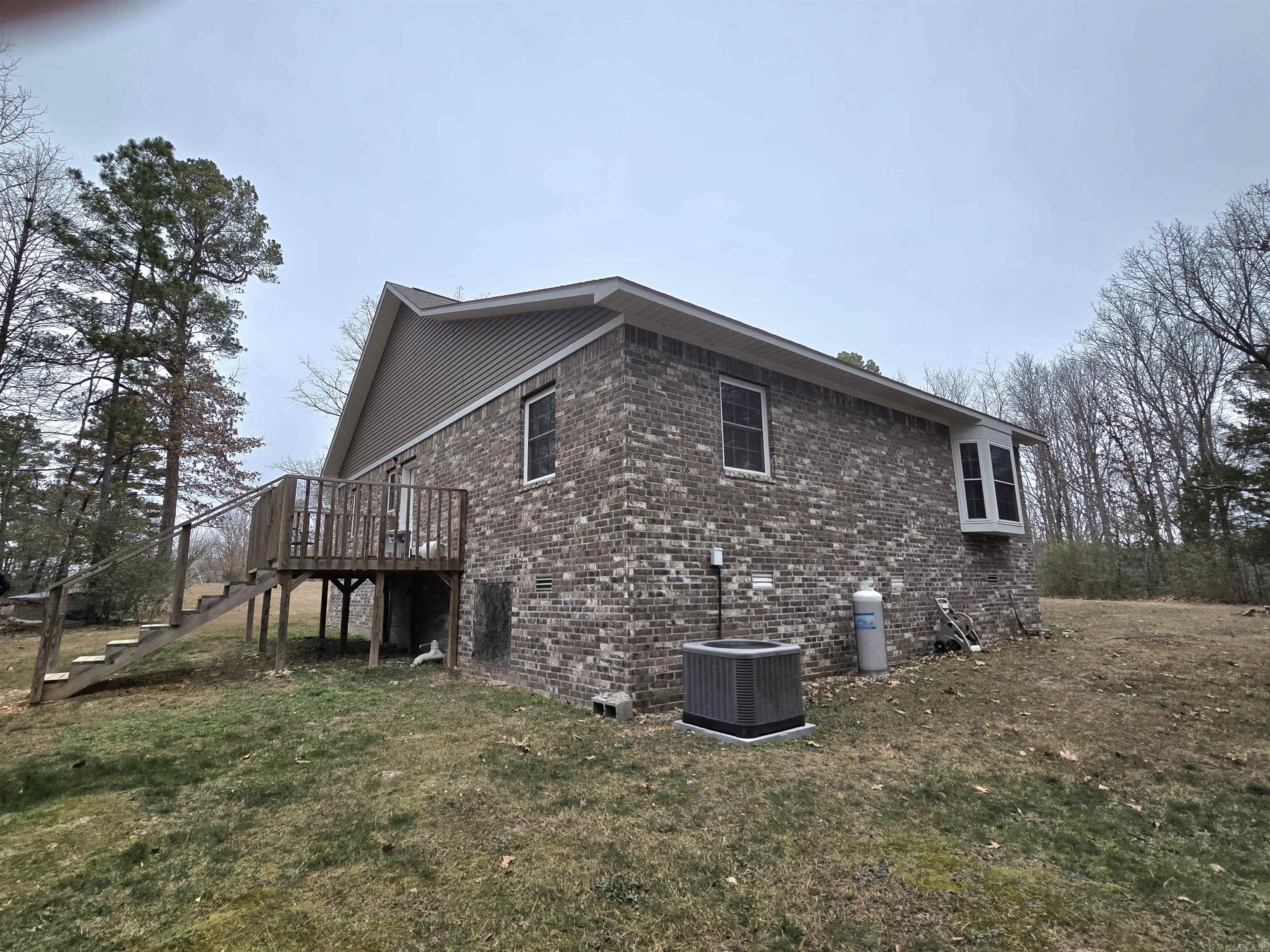 994 Sawmill Road Mountain View, AR 72560