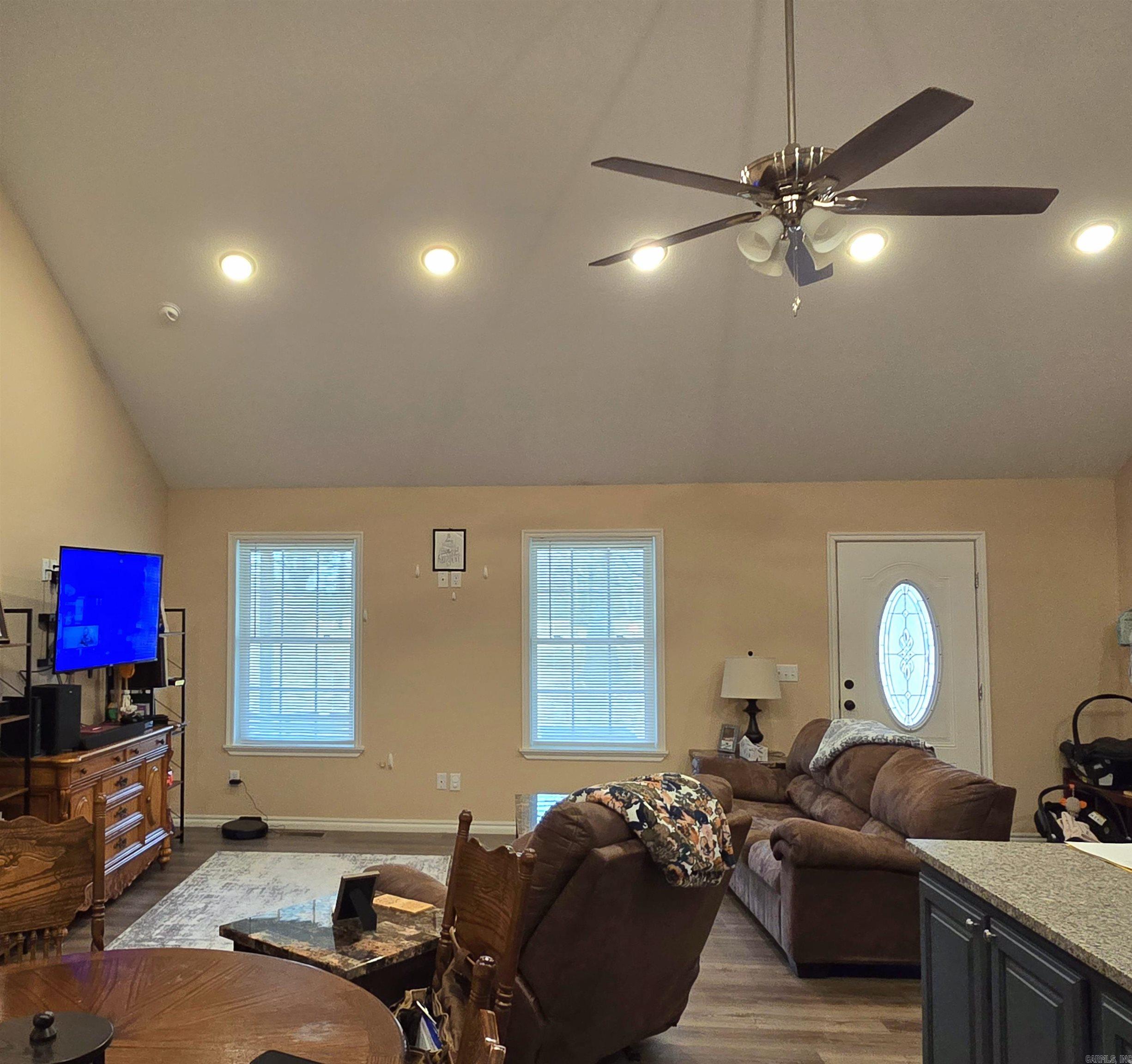 994 Sawmill Road Mountain View, AR 72560