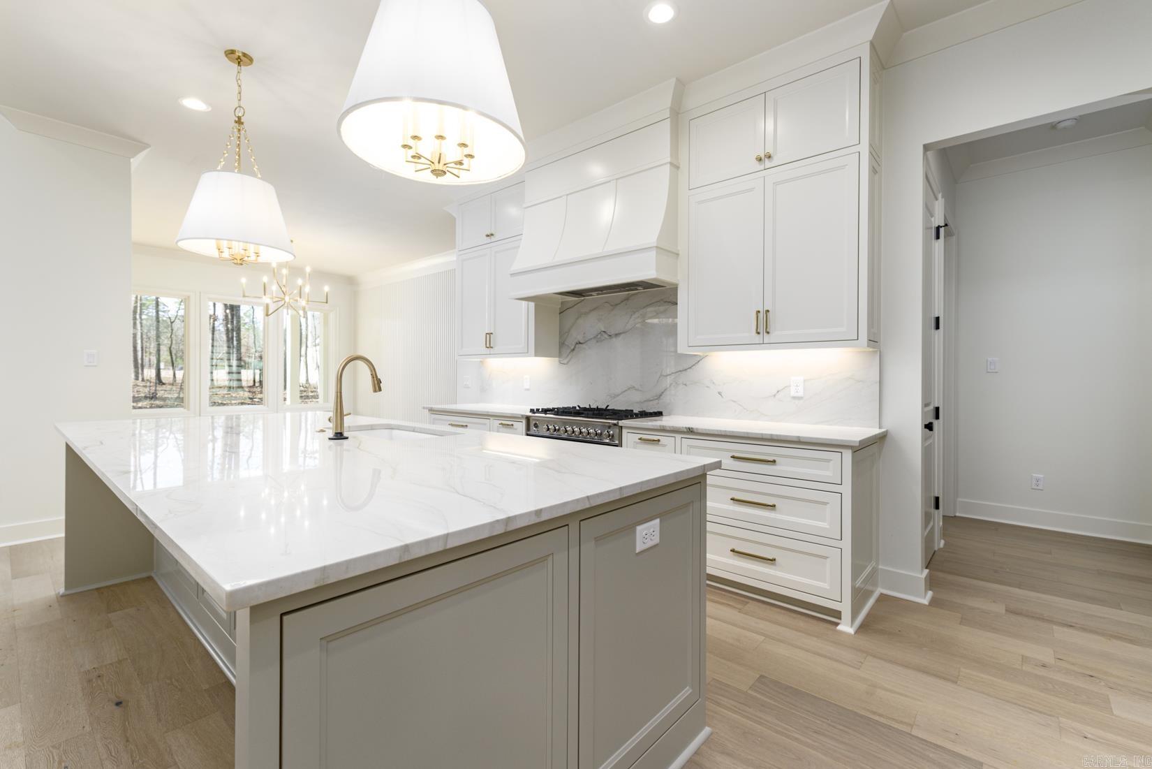 25 Miramont  Little Rock, AR