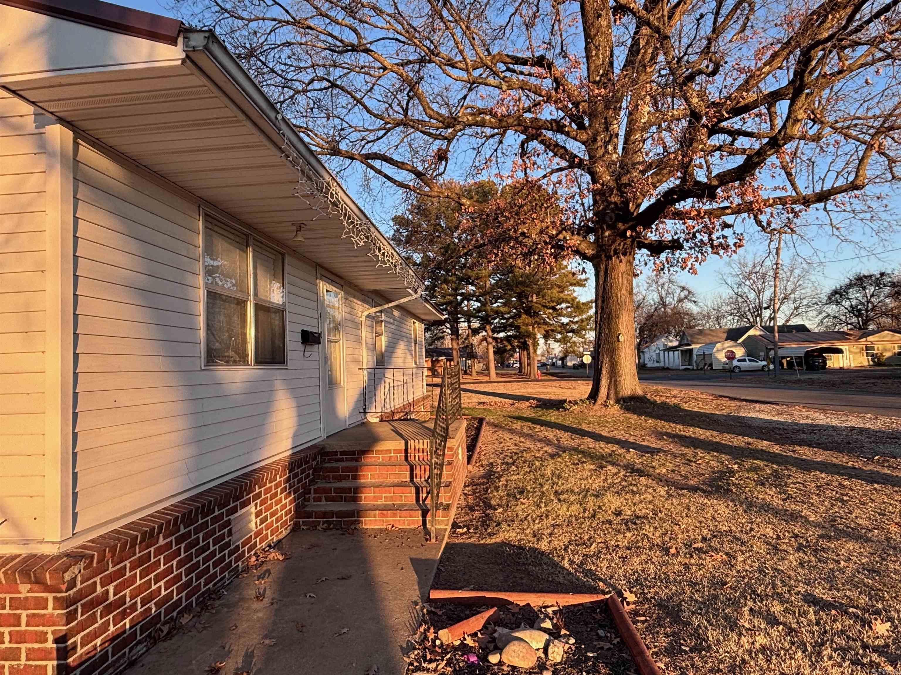 410 E Elm St  Walnut Ridge, AR