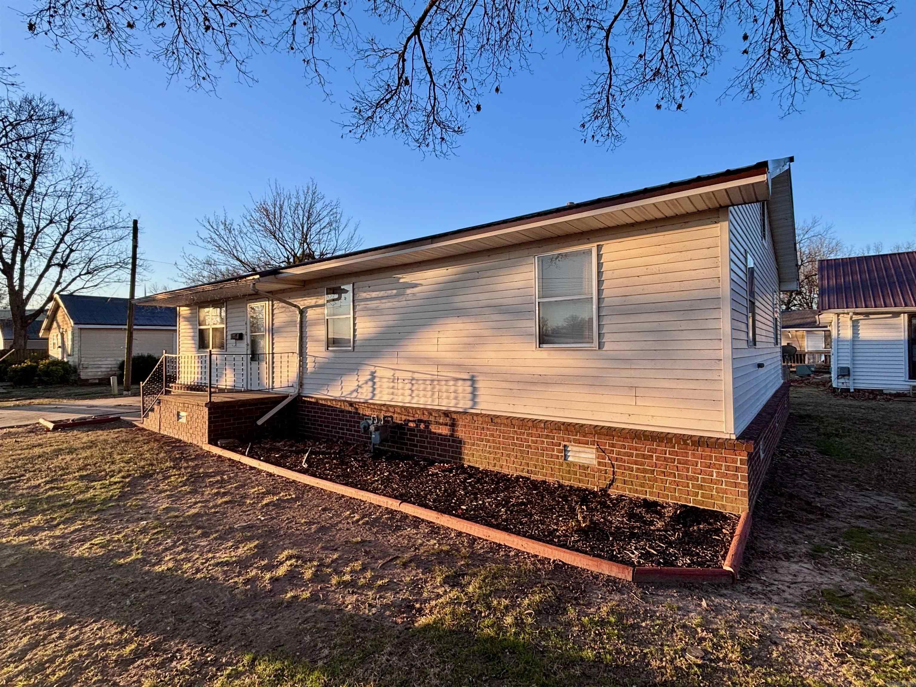 410 E Elm St  Walnut Ridge, AR