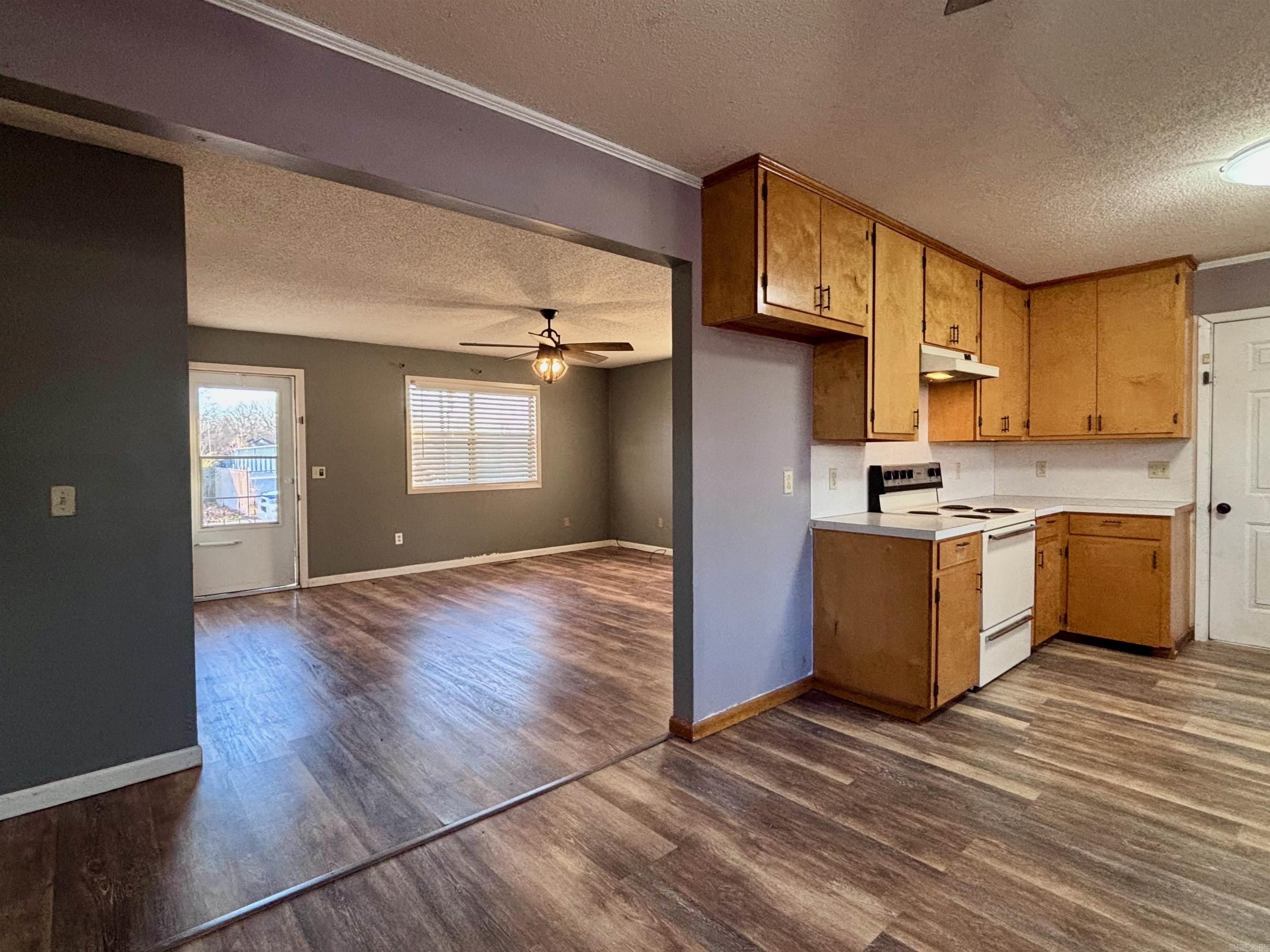 410 E Elm St  Walnut Ridge, AR