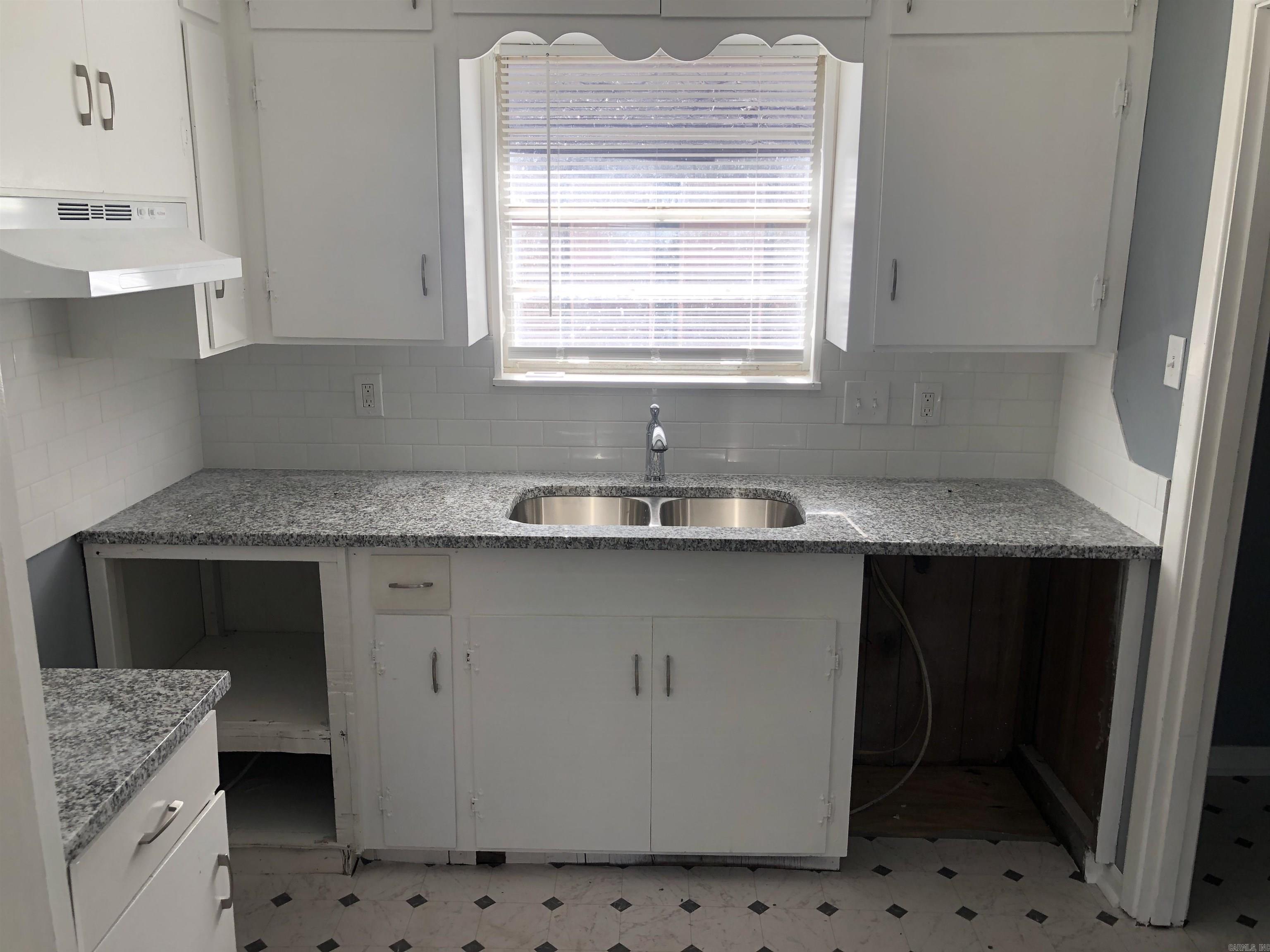 2324 Moss  North Little Rock, AR