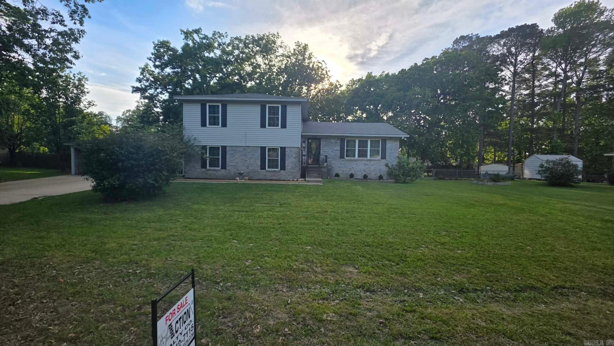 922 Cara Jane Drive Redfield, AR 72132