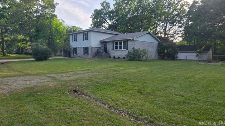 922 Cara Jane Drive Redfield, AR 72132