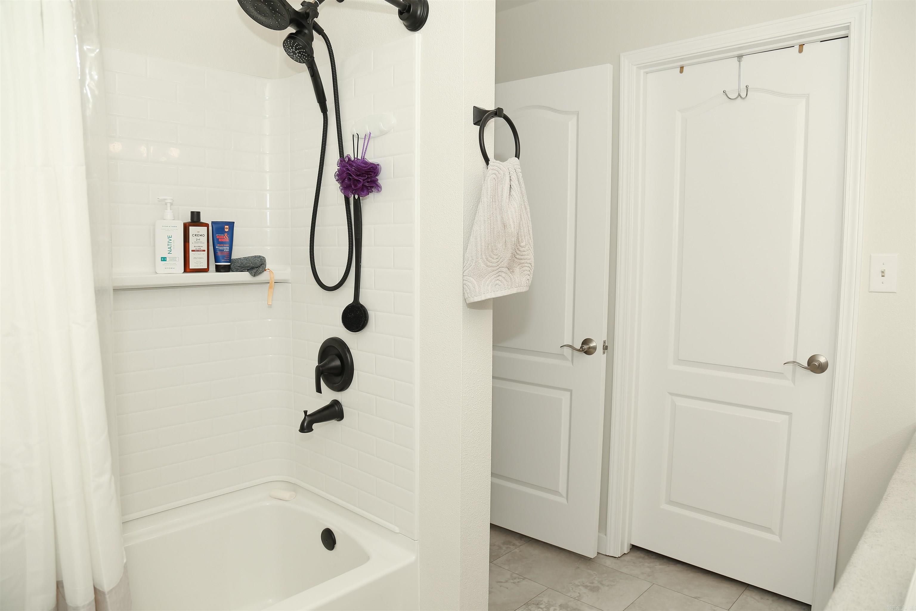 1814 Paradise Acres Road Russellville, AR 72801