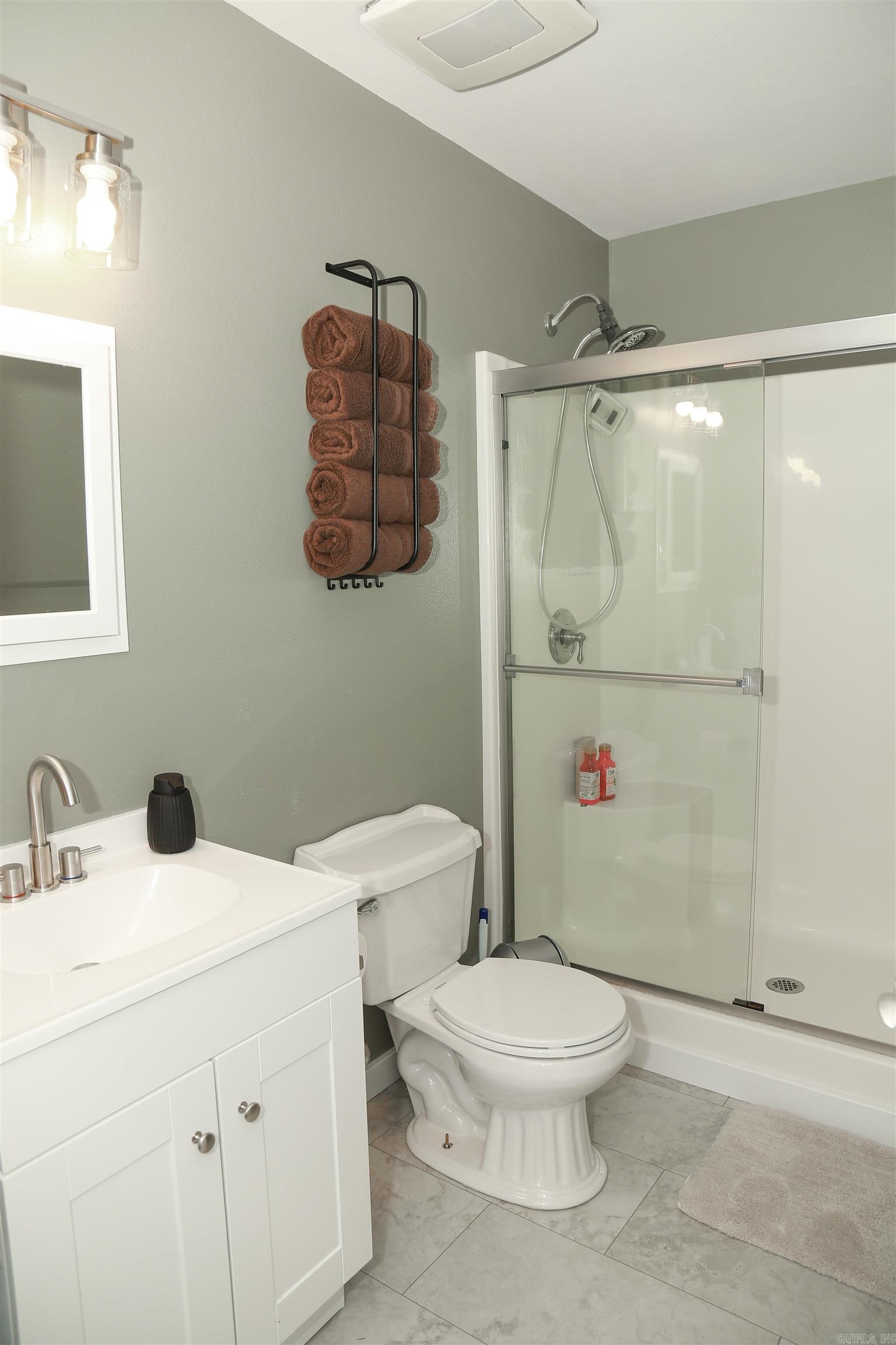 1814 Paradise Acres Road Russellville, AR 72801