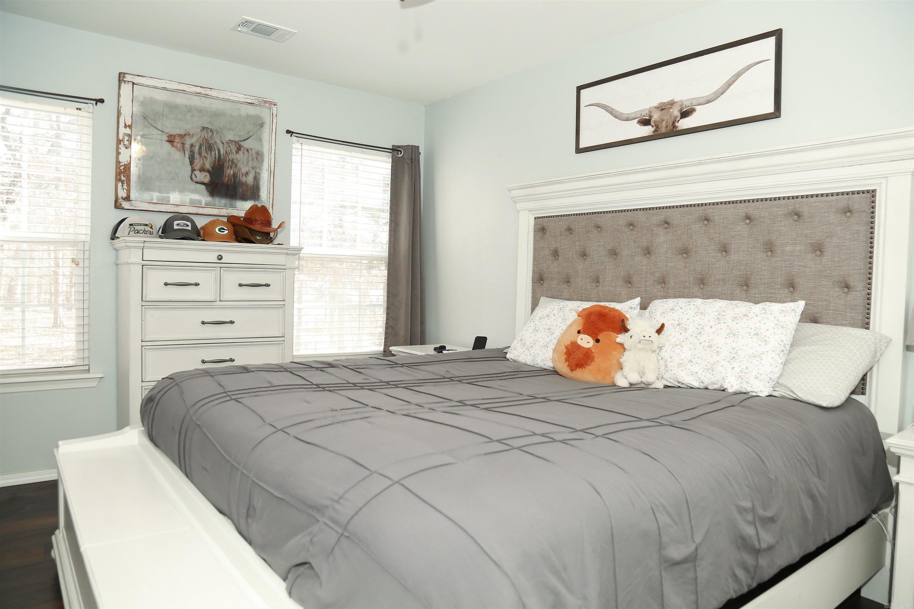 1814 Paradise Acres Road Russellville, AR 72801