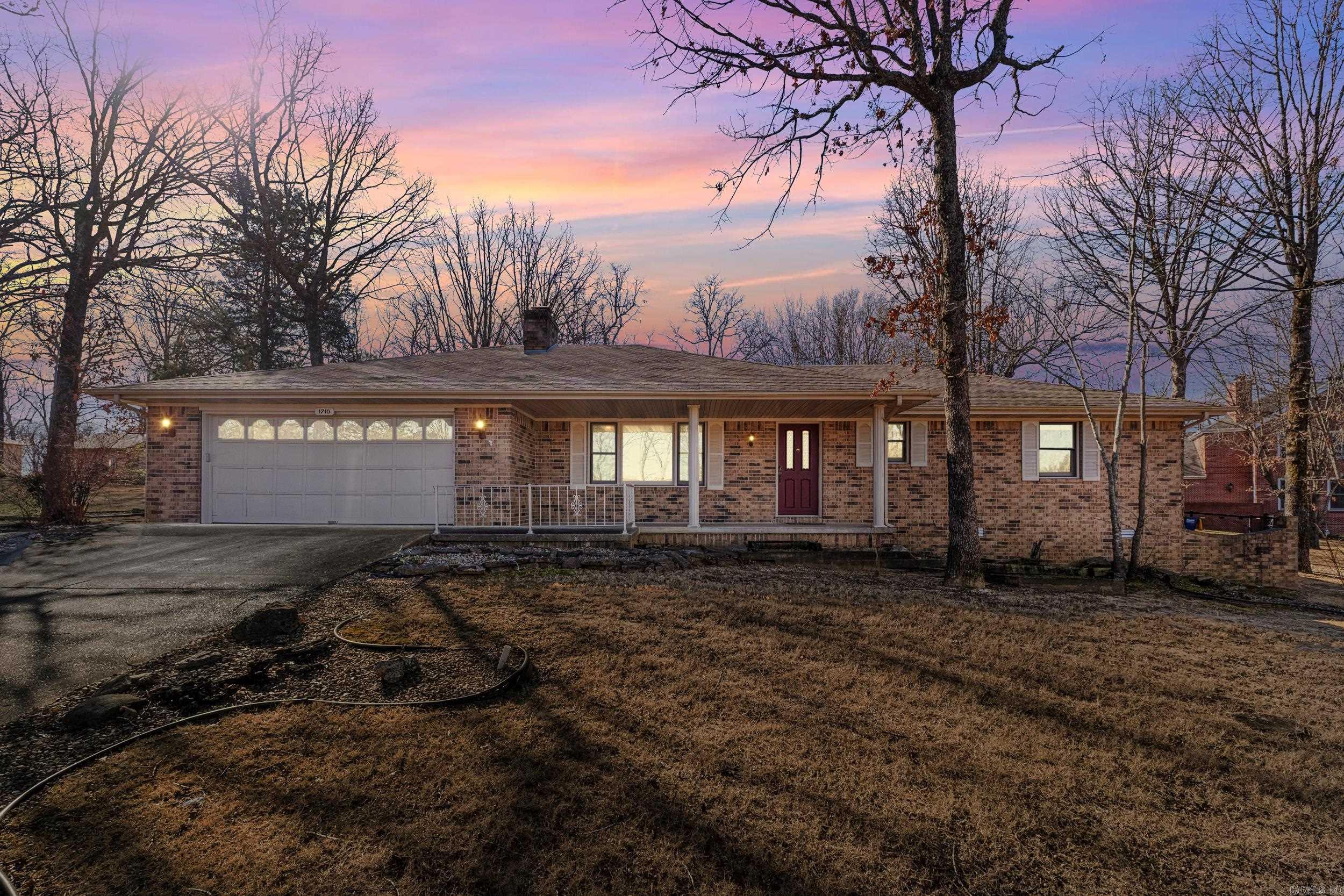 1710 Ashbriar Drive  Mountain Home, AR