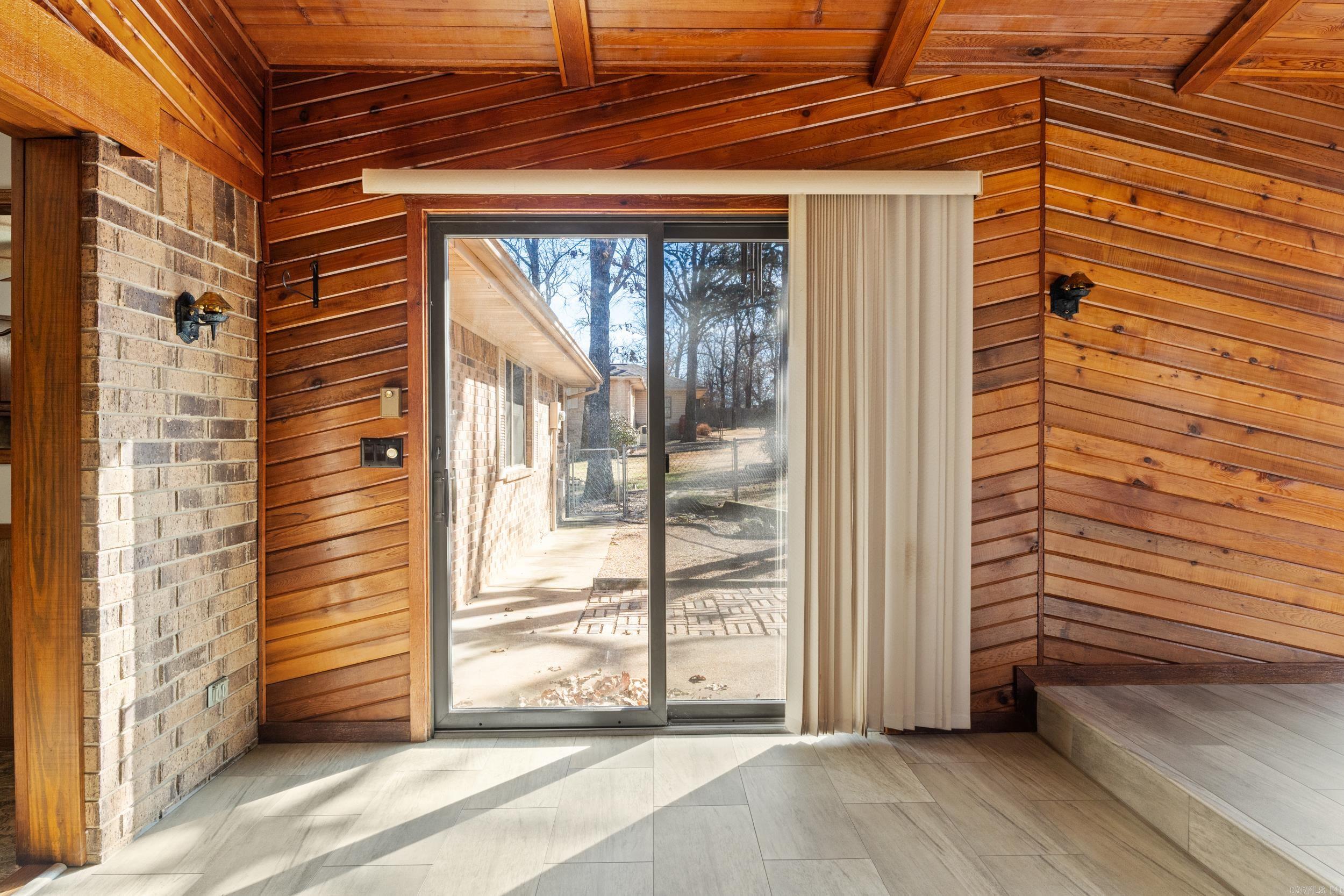 1710 Ashbriar Drive  Mountain Home, AR