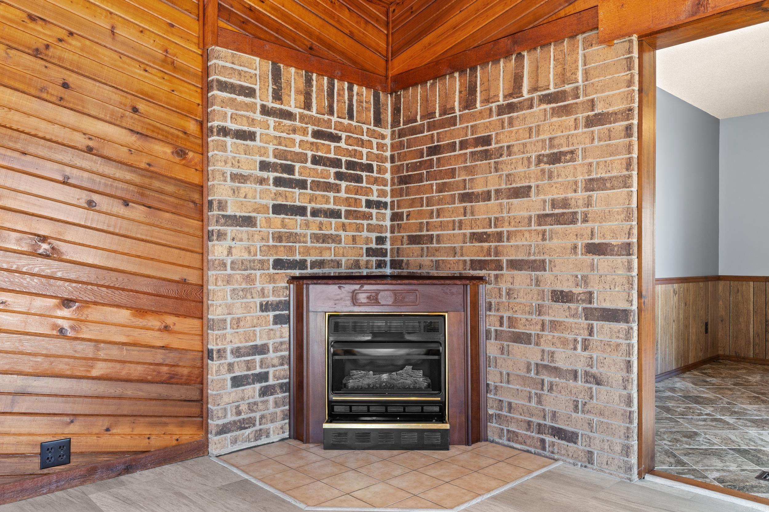 1710 Ashbriar Drive  Mountain Home, AR