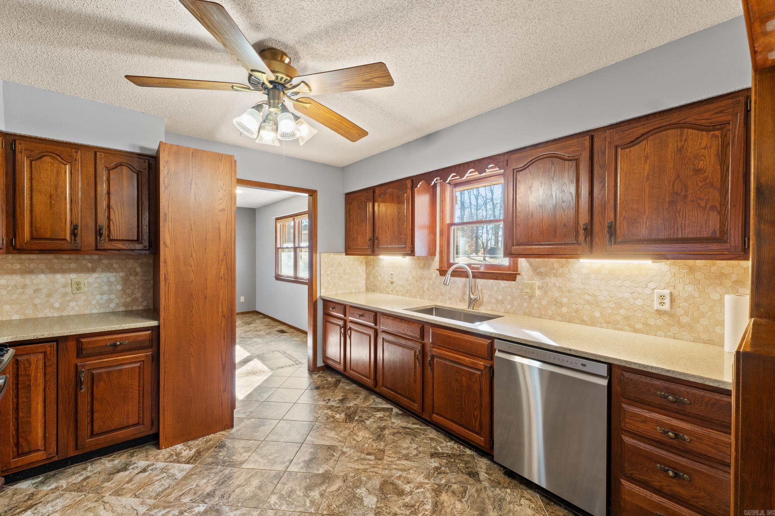 1710 Ashbriar Drive  Mountain Home, AR