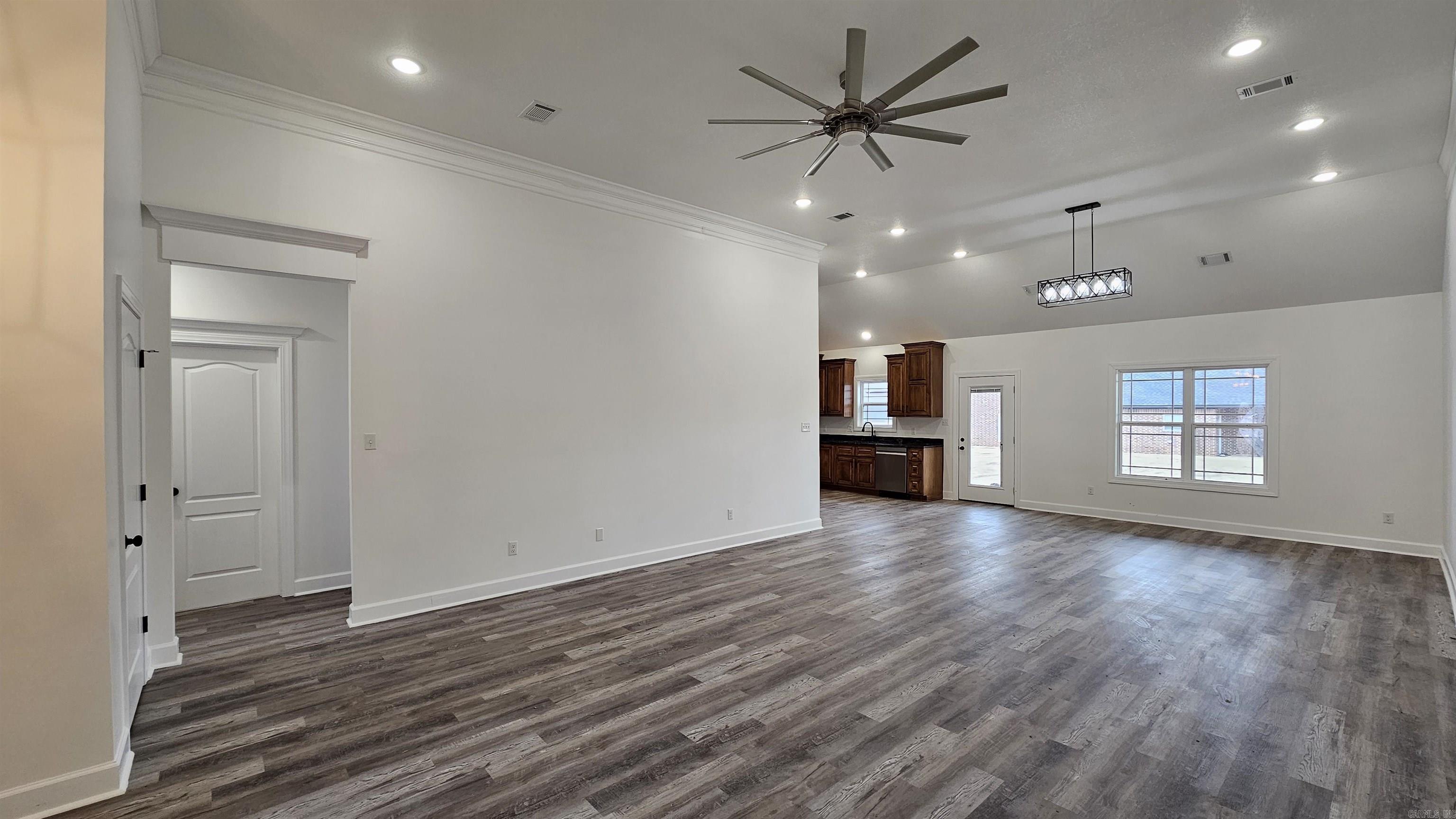 610 N Airport Road Jonesboro, AR 72405