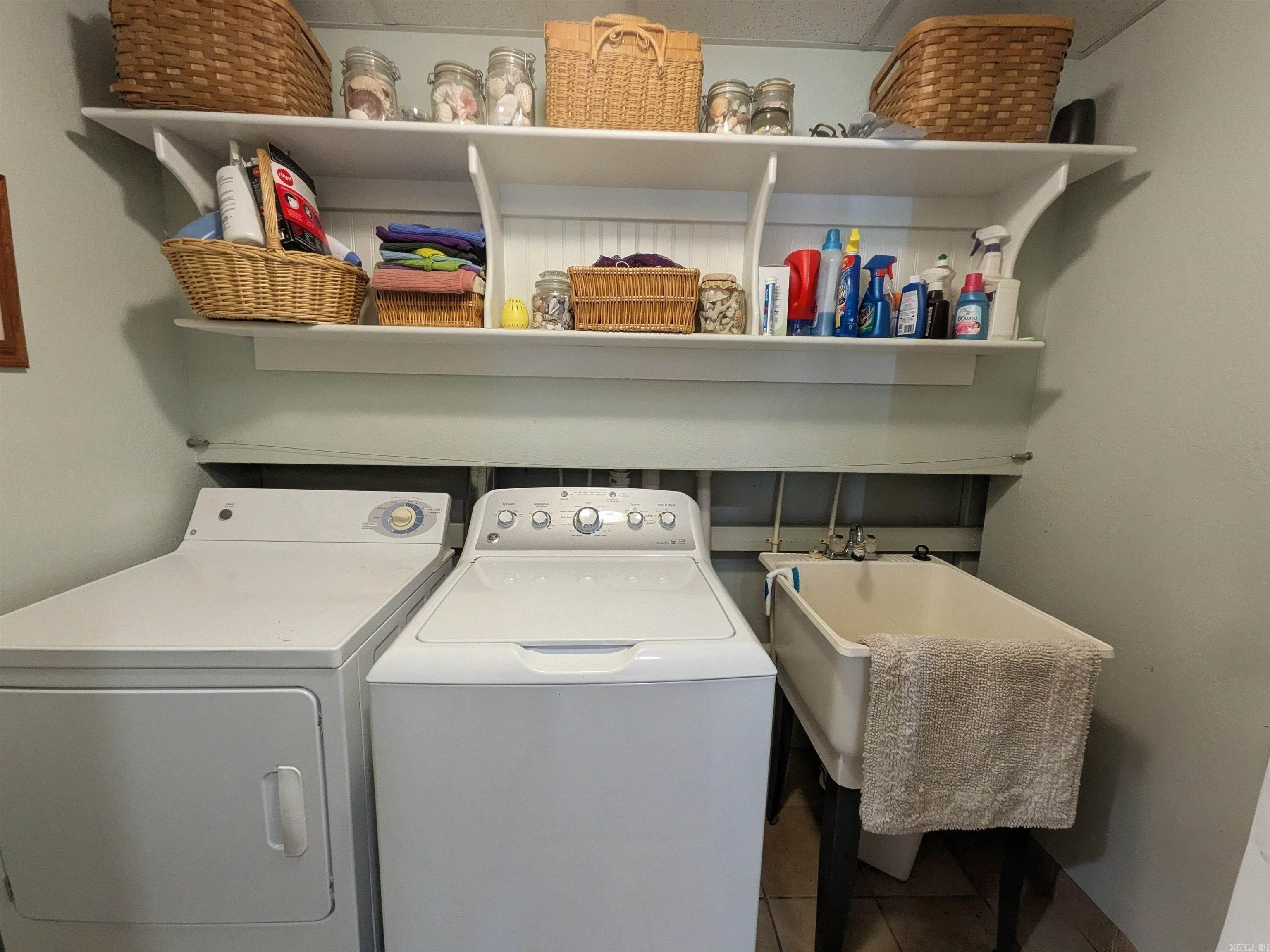 446 Sharp Ave. Camden, AR 71701