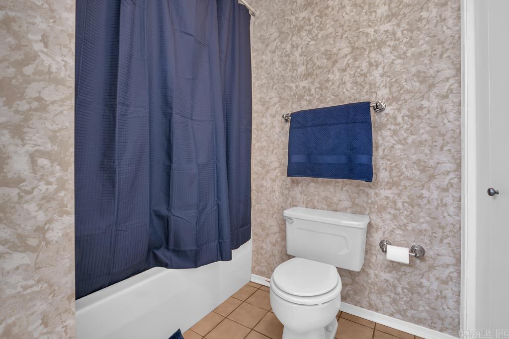 1100 Carruthers Drive Morrilton, AR 72110