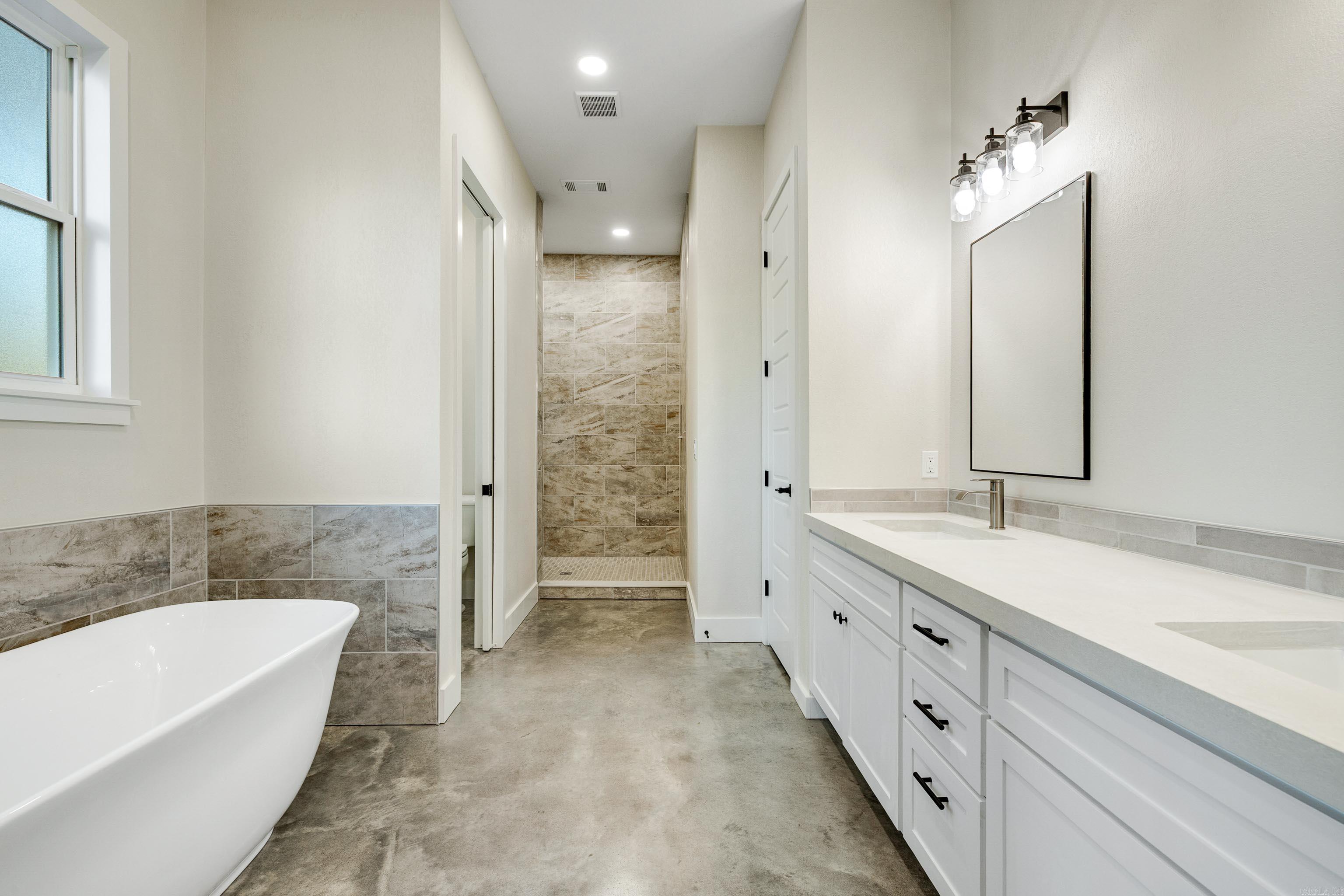 3451 Edison Avenue Benton, AR 72015