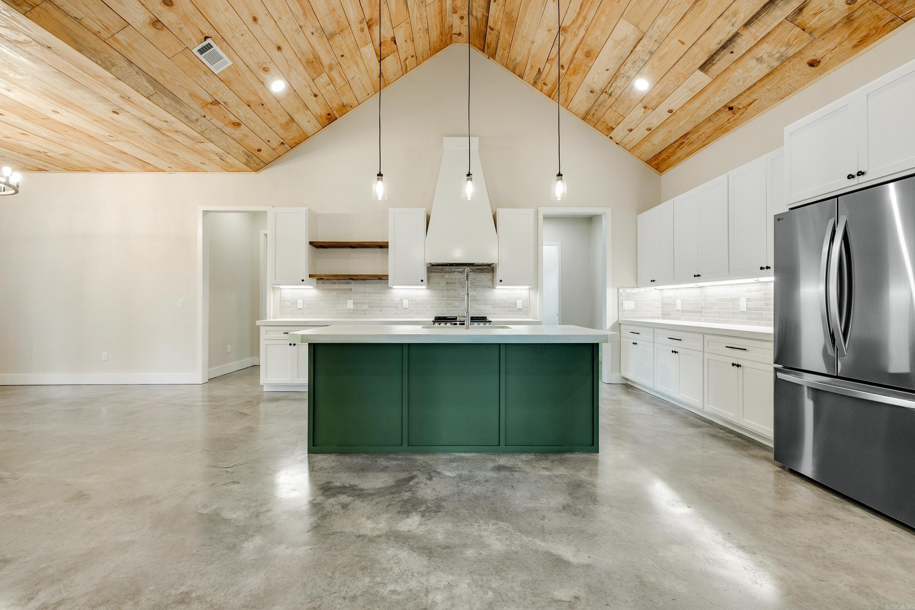 3451 Edison Avenue Benton, AR 72015