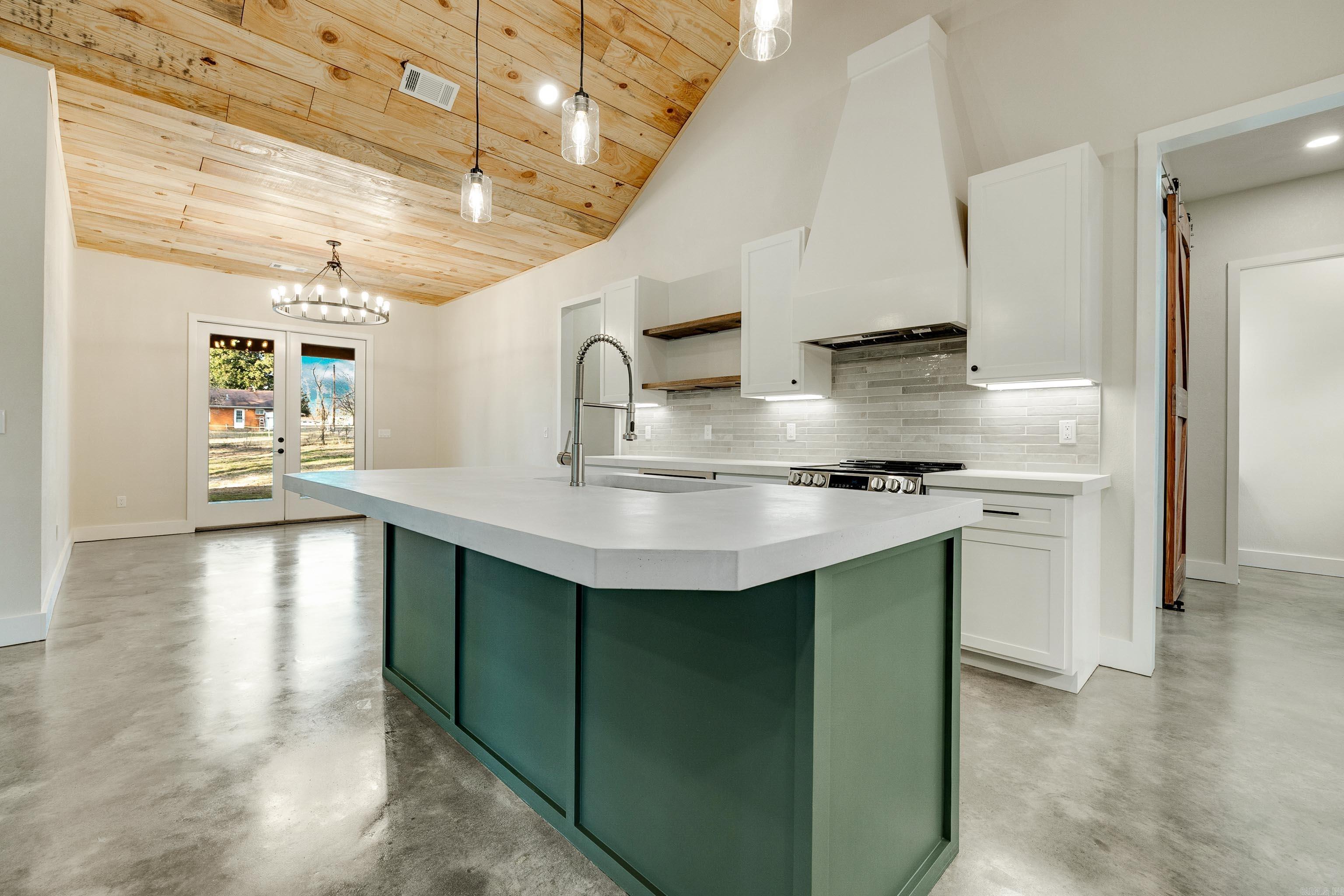 3451 Edison Avenue Benton, AR 72015