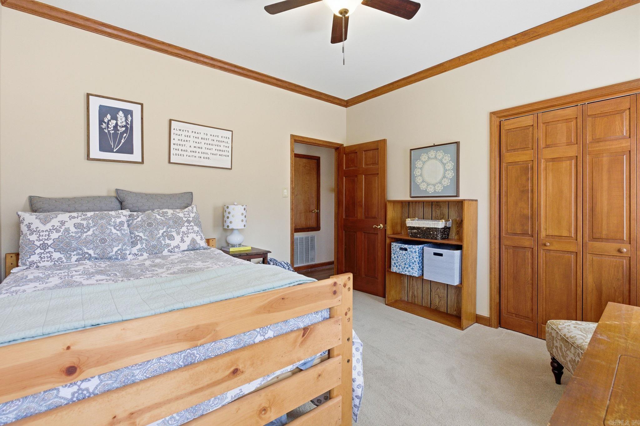 14 Leeward Court Maumelle, AR 72113