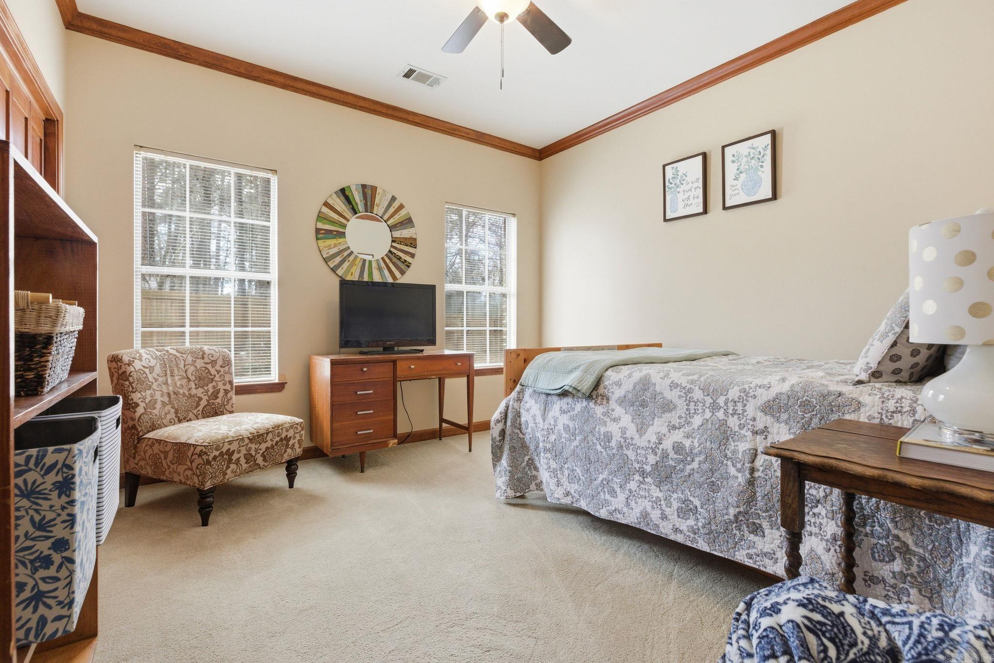 14 Leeward Court Maumelle, AR 72113