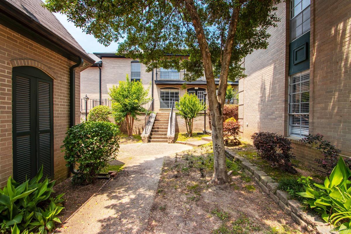 1601 N Bryant  Little Rock, AR