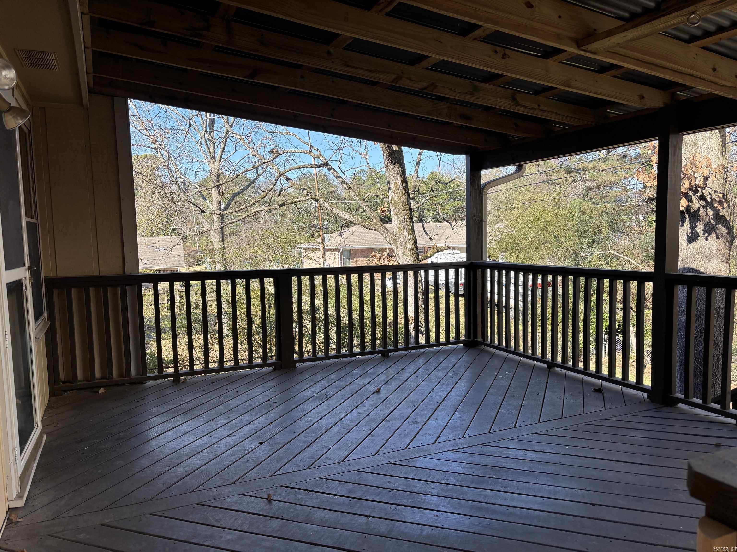 6 Castle Hill Court Little Rock, AR 72227