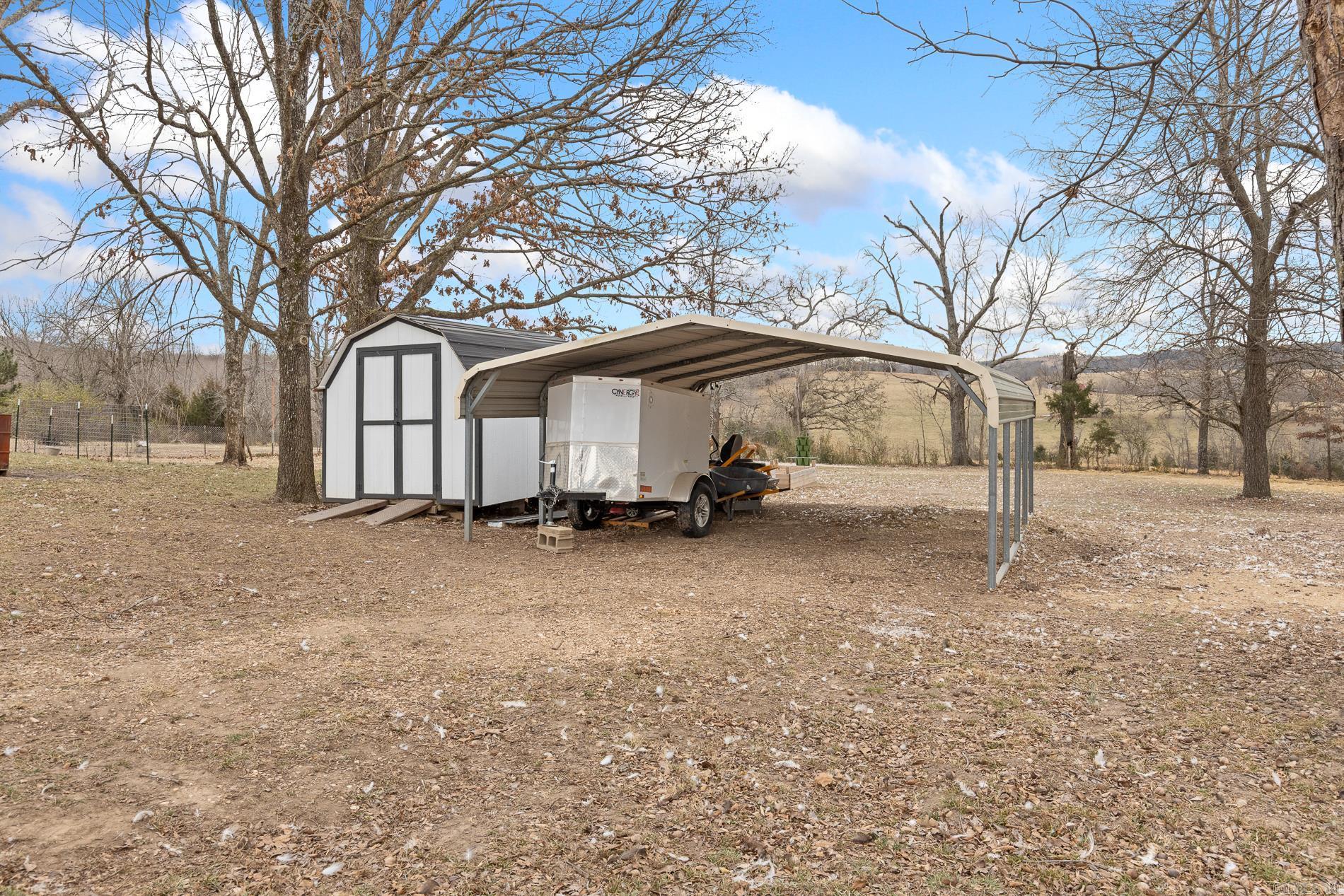15740 N Hwy 7  Lead Hill, AR